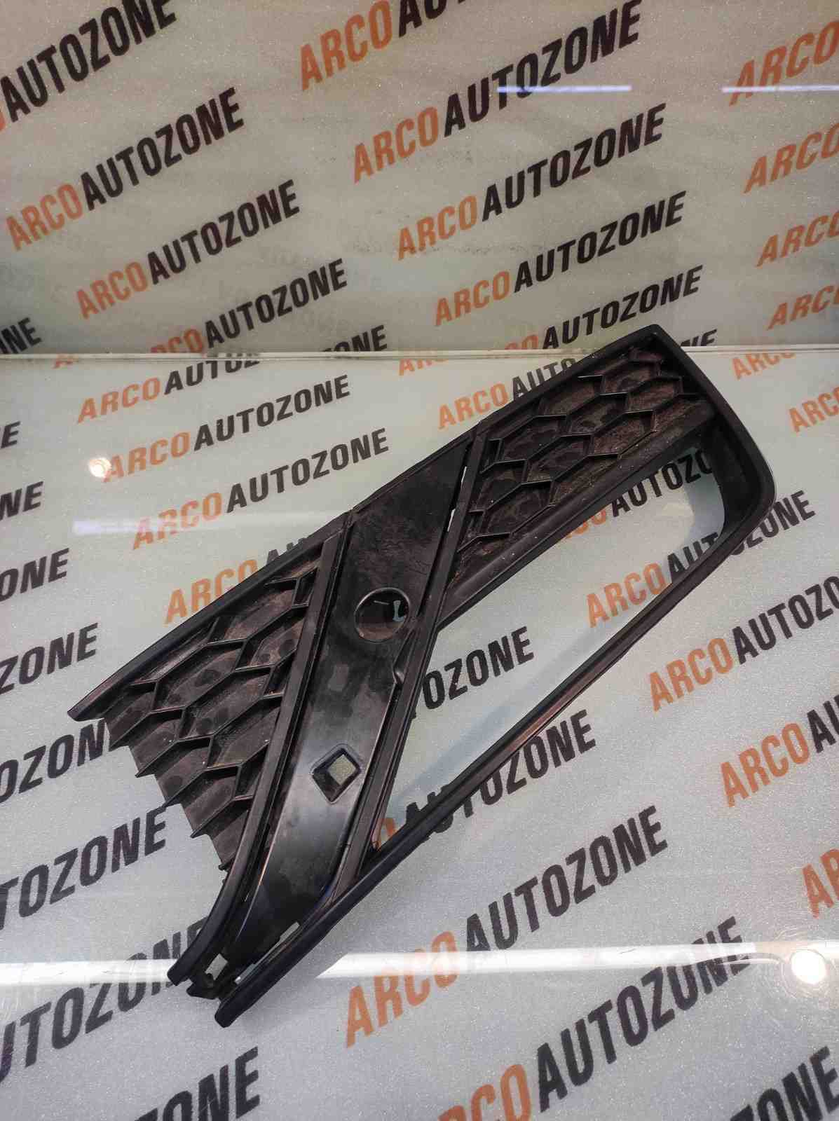 FOG LAMP COVER POLO GT RIGHT ACC