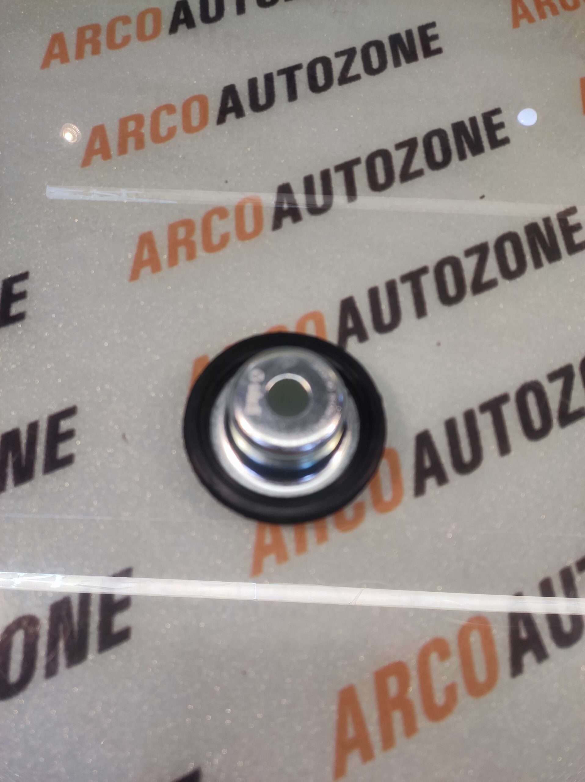 RETAINER OCTAVIA OM POLO VENTO FABIA RAPID KATORI 1J0412319C