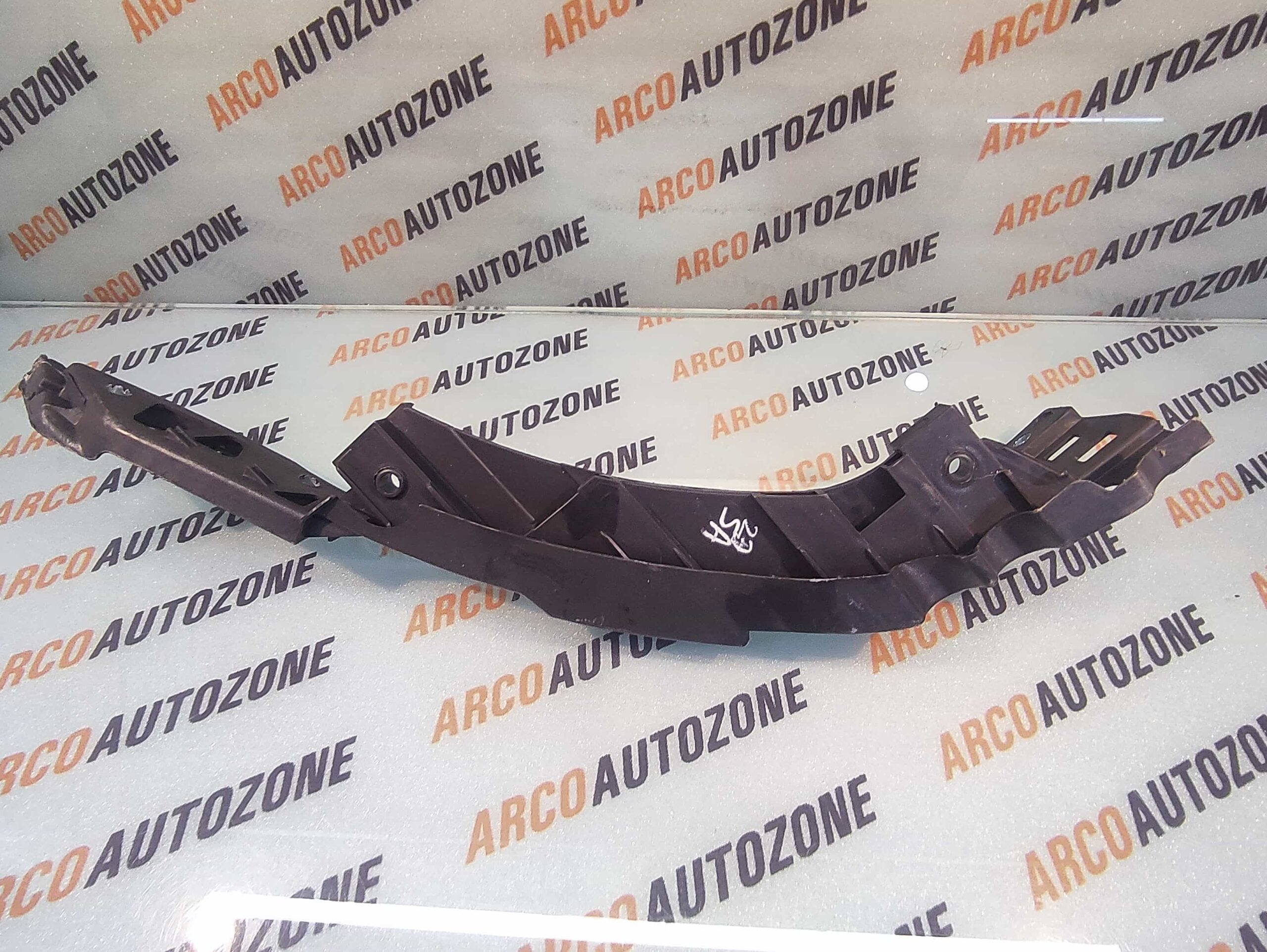 FRONT BUMPER BRACKET POLO VENTO LEFT ACC VWDPO1FBBL