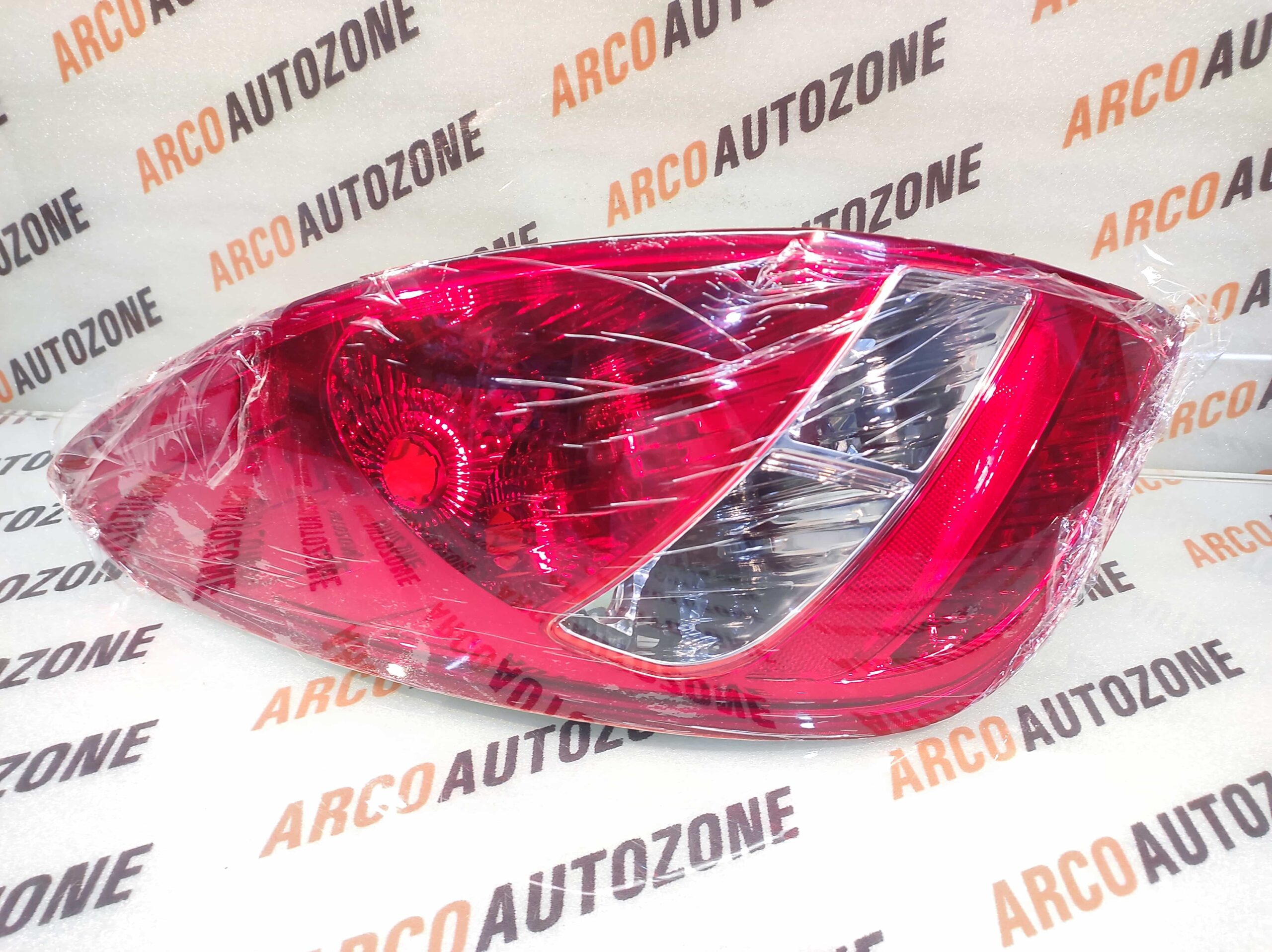 LIGHTING TAIL LIGHT I20 T1 LEFT HYU 924101J000