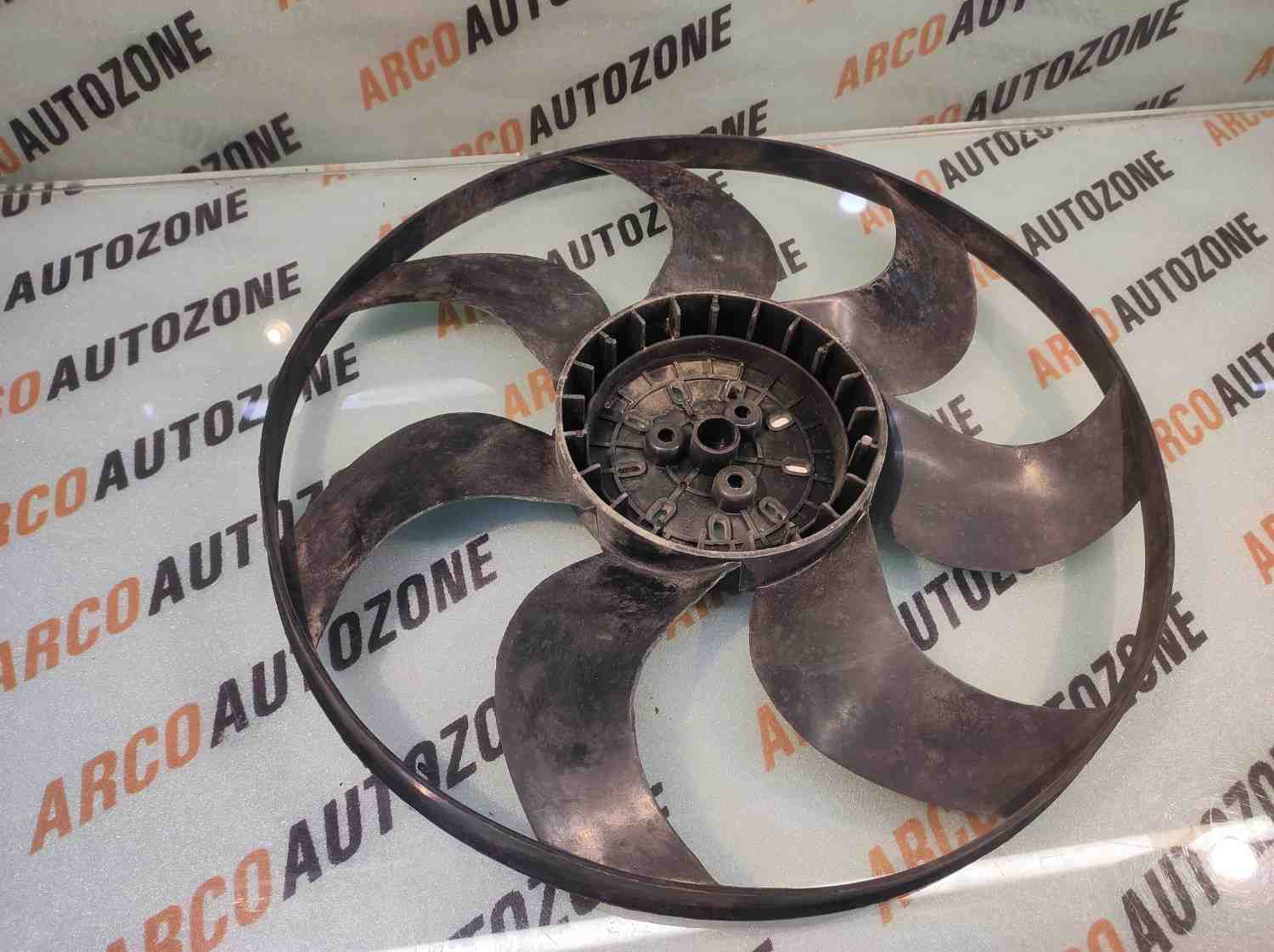 RADAITOR FAN POLO VENTO FABIA RAPID AMEO VW 6R0959455D