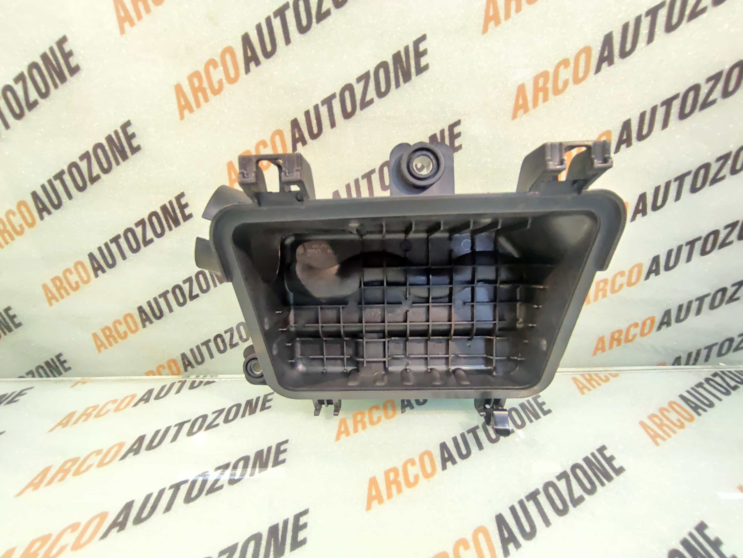 AIR FILTER BODY I10 1.1 LOWER HYU 281120X000