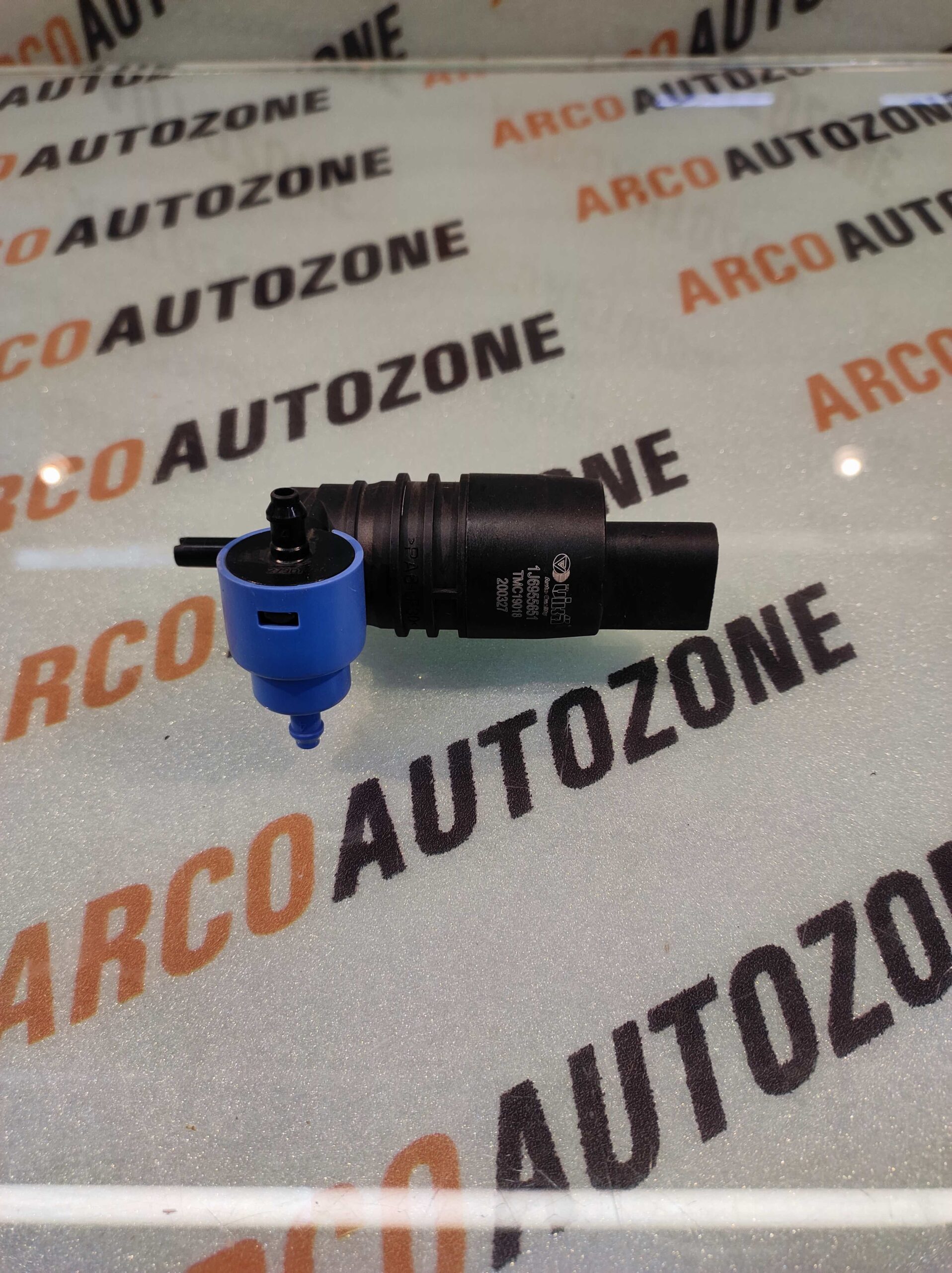WIPER SPRAY MOTOR POLO VENTO RAPID Q3 A4 DOUBLE HOLE VIKA 1K6955651