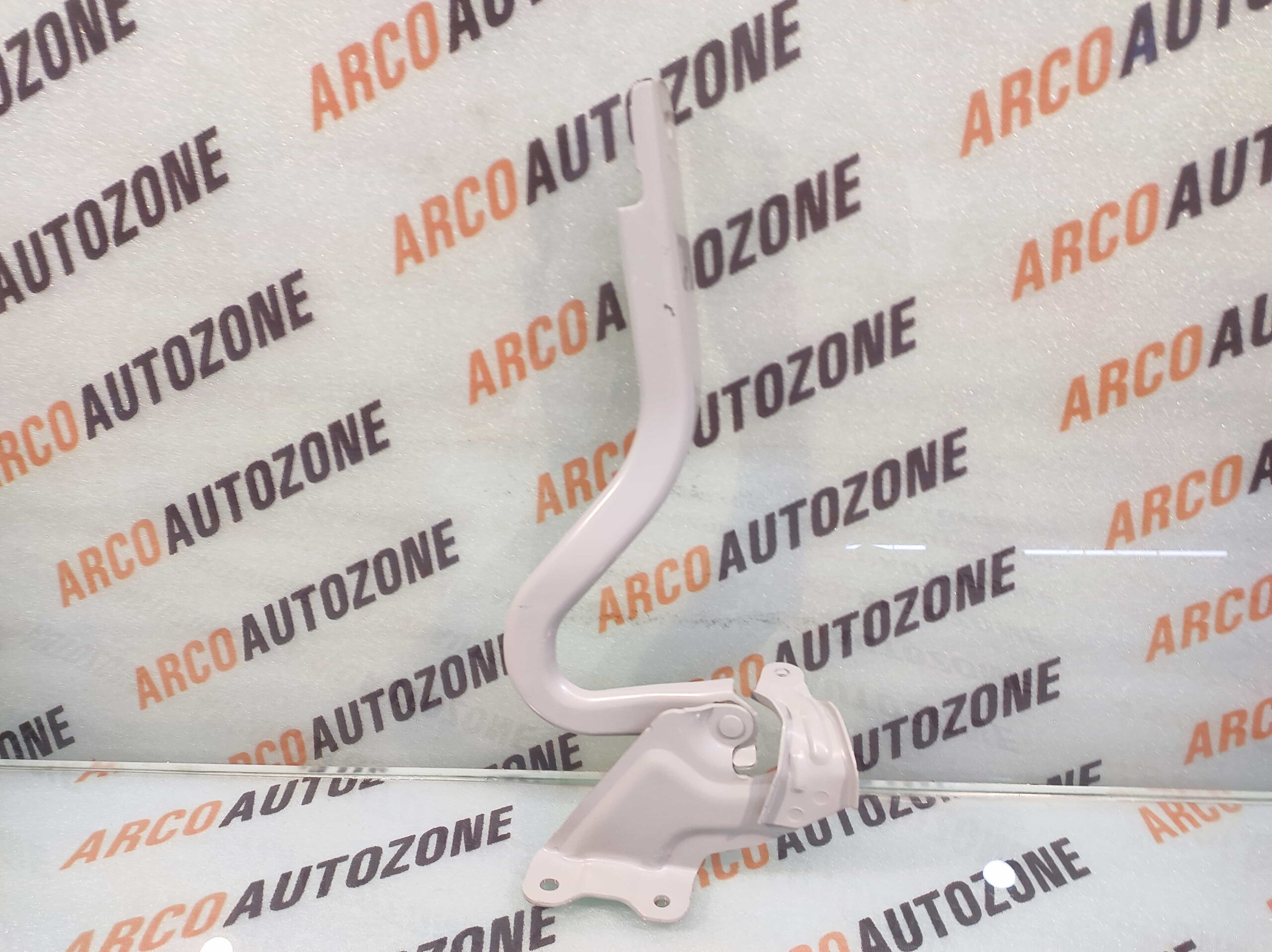 BONNET HING SWIFT 2012 LEFT MGP 57420M74L00