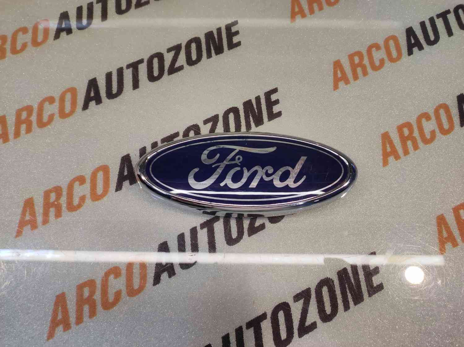 FRONT GRILL LOGO ECOSPORT CLASSIC