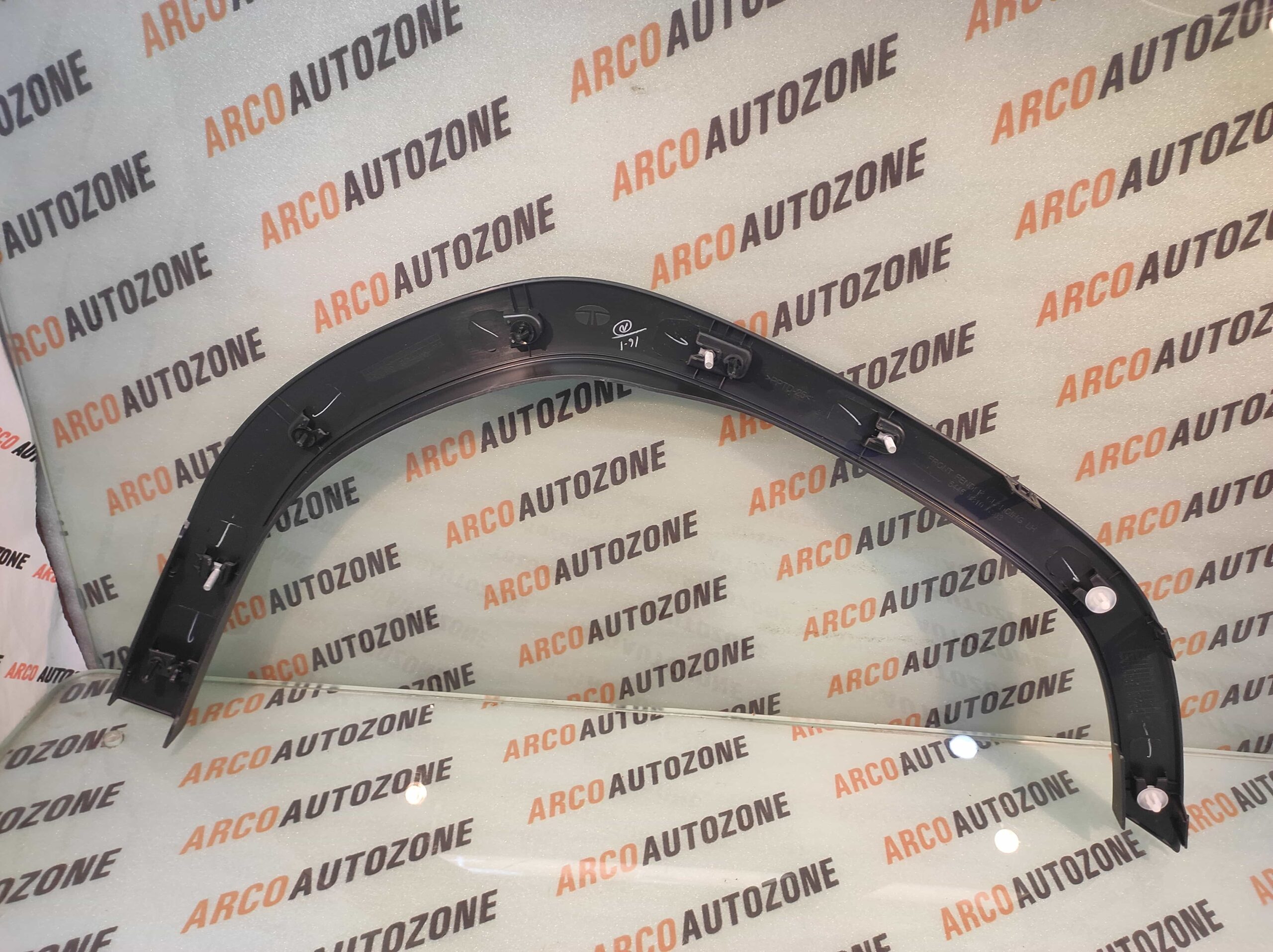 FENDER CLADDING PUNCH LEFT ACC TAT021114LH 544588100128
