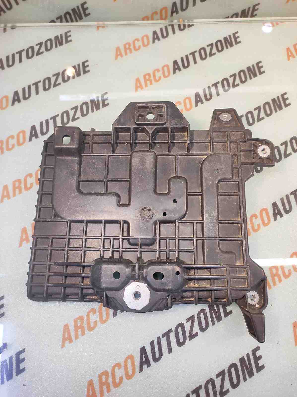 BATTERY TRAY CRETA HYU 37150A0000