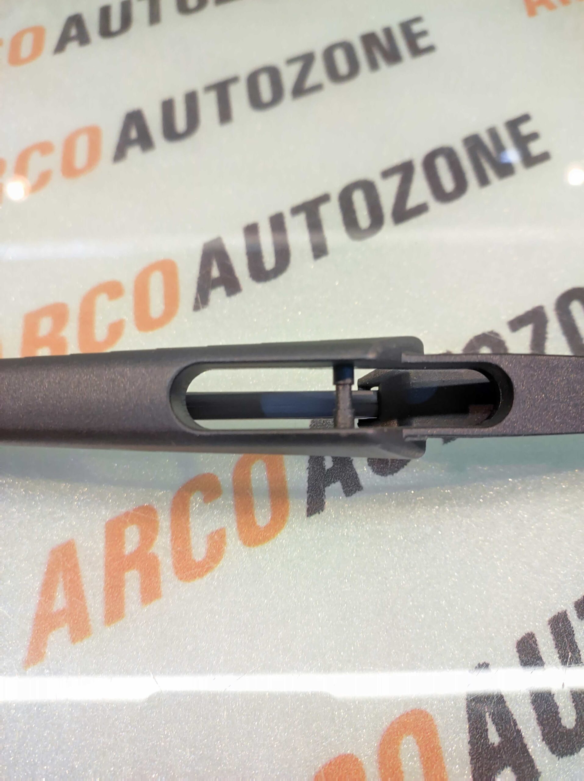 REAR WIPER BLADE DUSTER TRIBER PUNTO ML350 ENDEAVOUR W166 HECTOR 12 INCH IMP