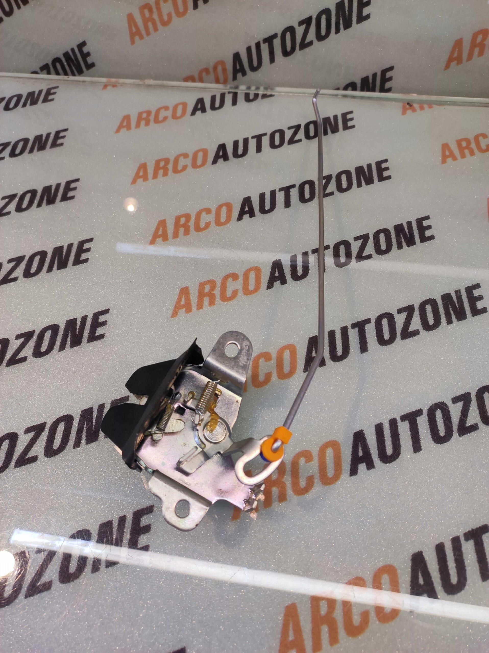 DICKY LATCH DZIRE T1 T2 MGP 82500M75L00