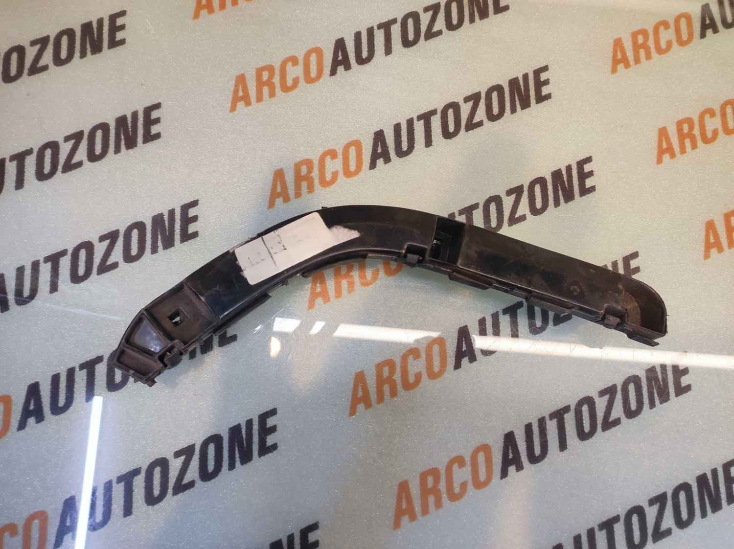 FRONT BUMPER BRACKET INNOVA T1 T2 RIGHT ACC TYDIN1FBBR