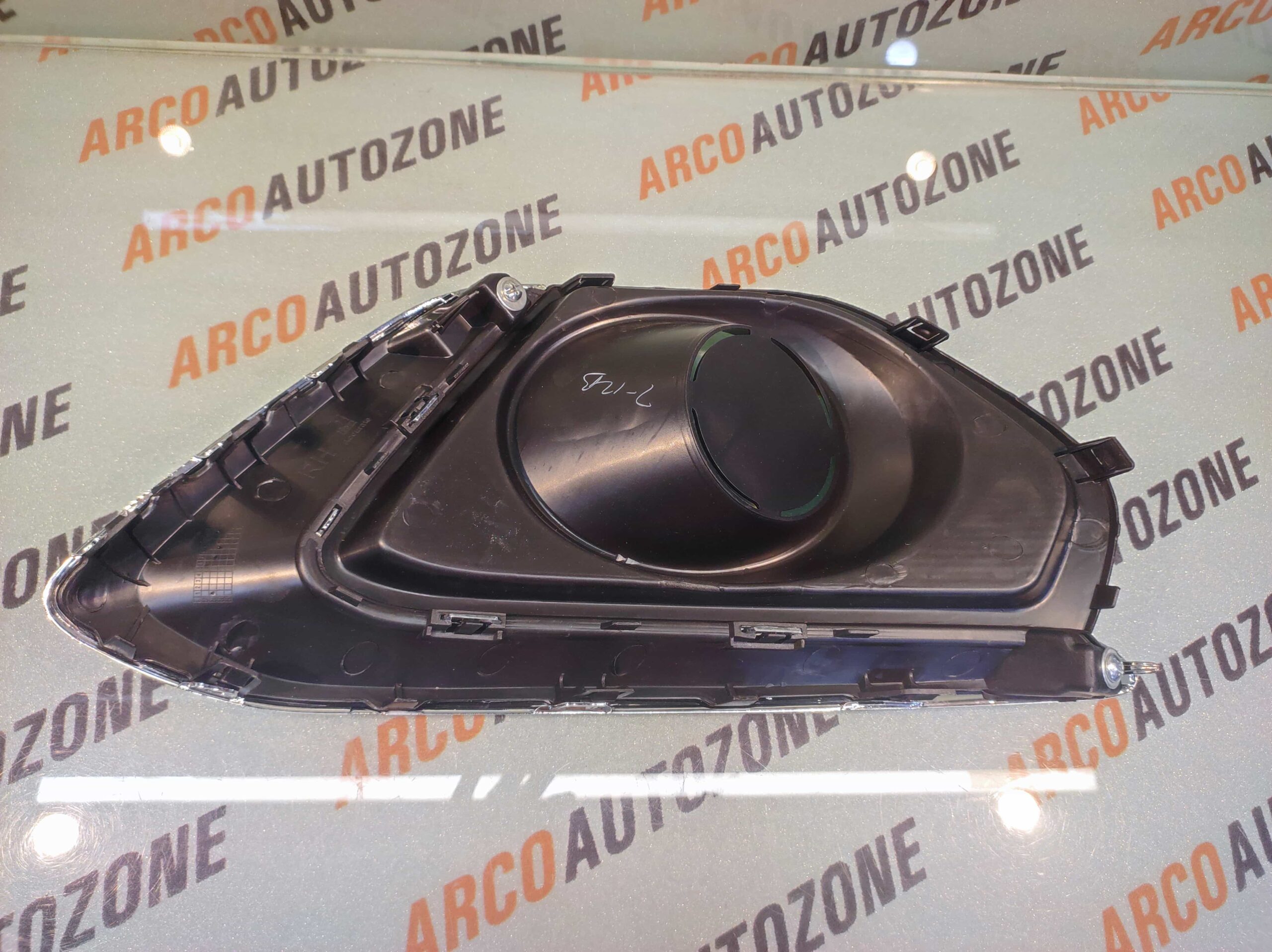 FOG LAMP COVER DZIRE HOLE CHR 22 RIGHT ACC MSD017104RH