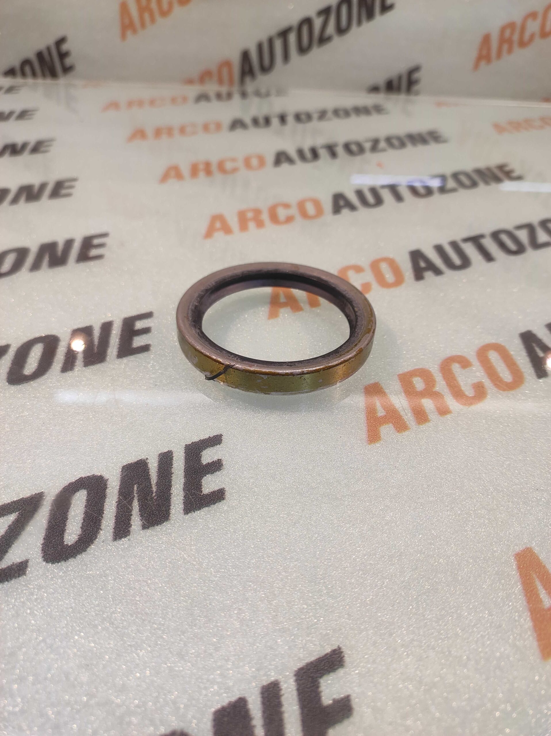 REAR AXEL SEAL INNOVA TYT 178010L060