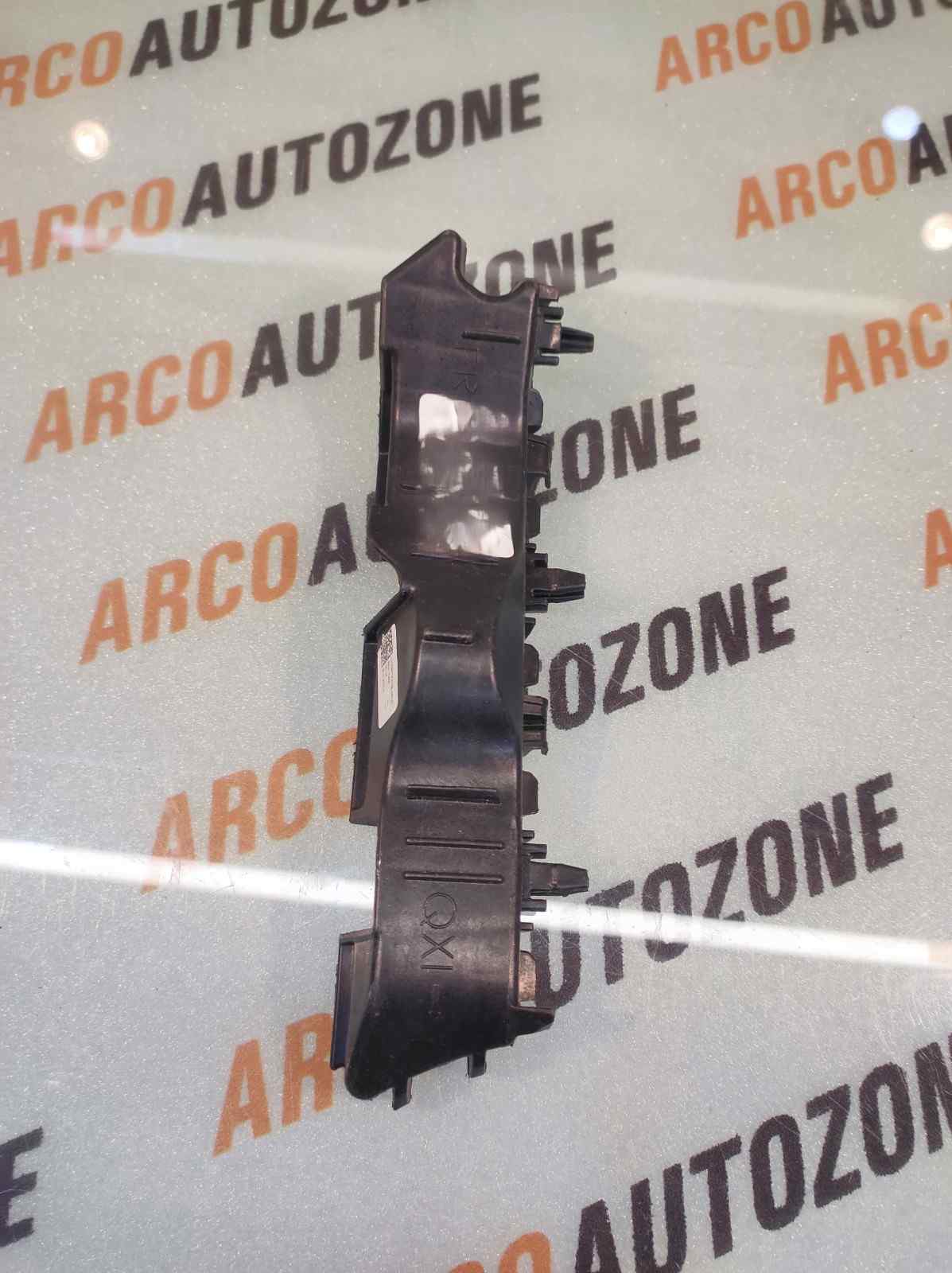 FRONT BUMPER BRACKET VENUE LEFT HYU 86551K3000