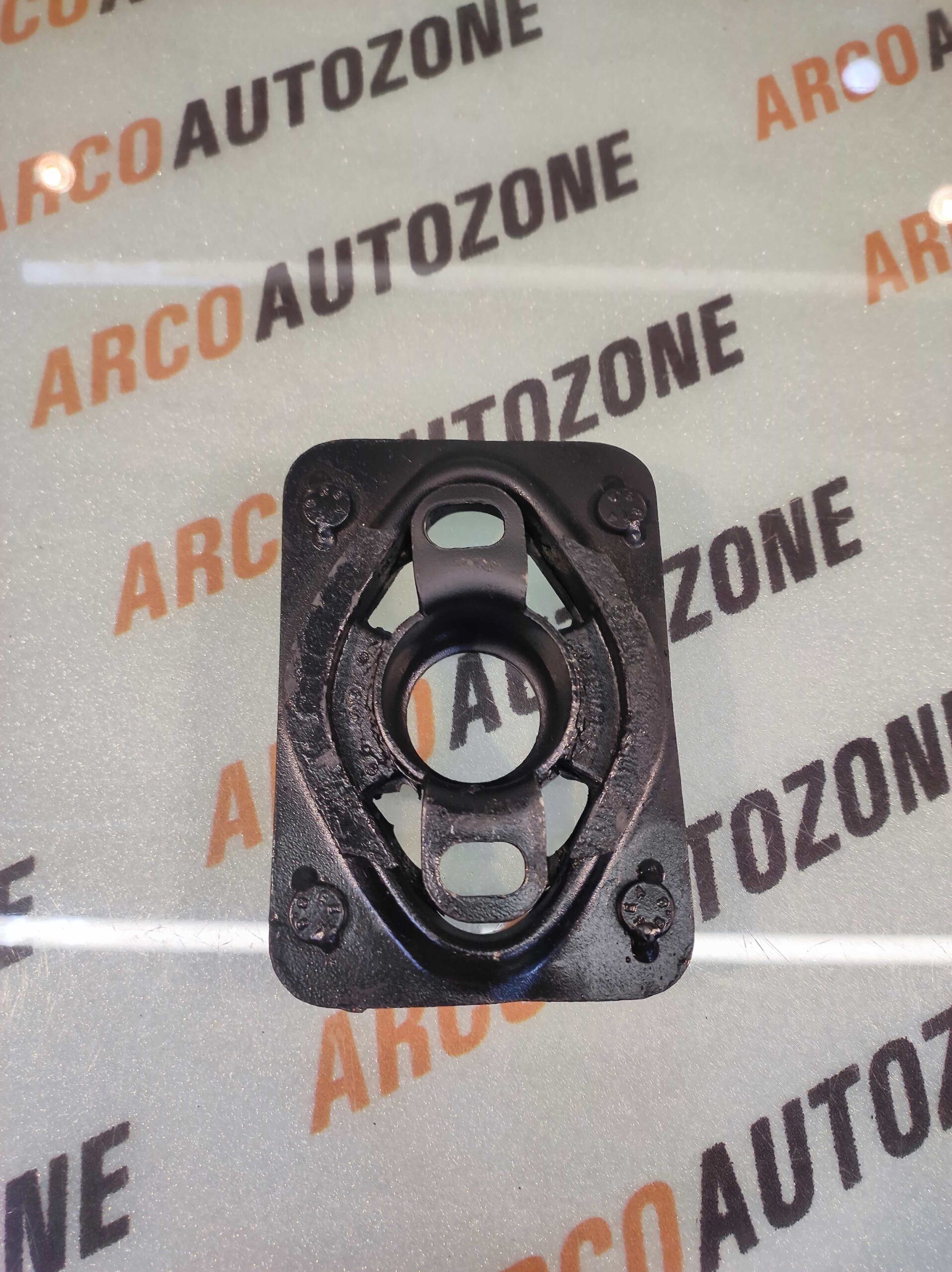 GEAR LEVER HOUSING CAR T1 AMP1011