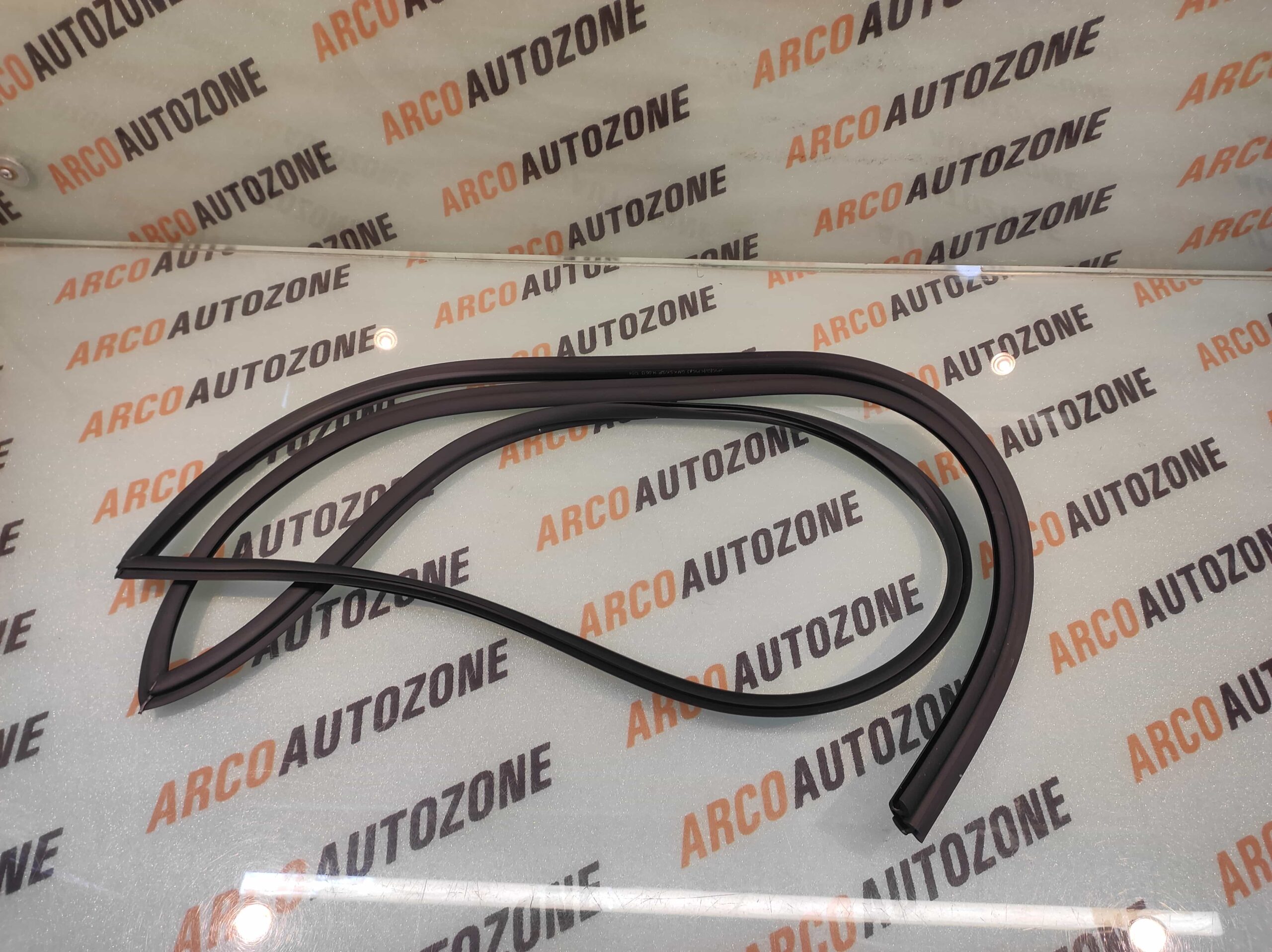 WINDSHIELD MOULDING VERNA 12 HYU 861311V000