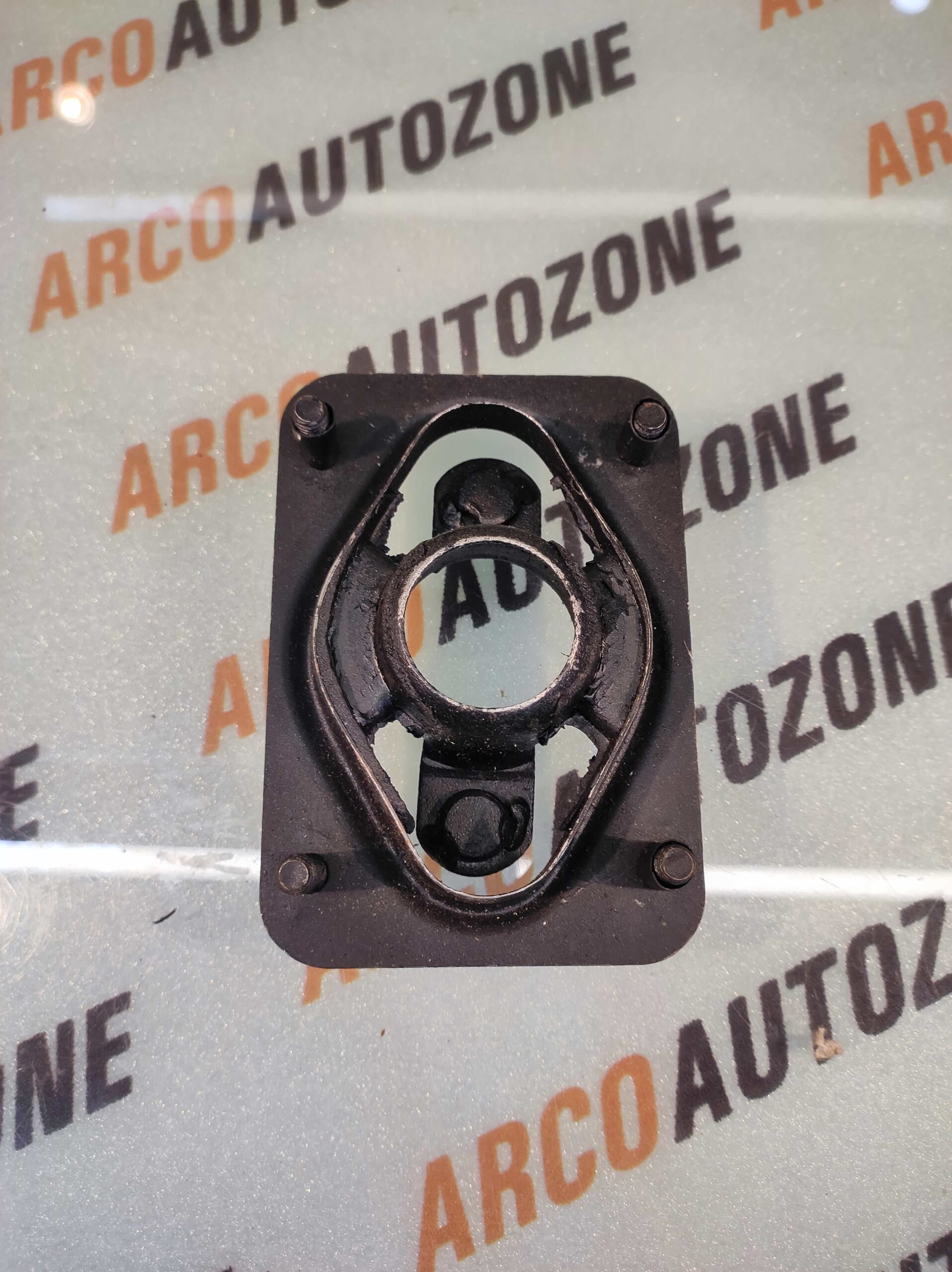GEAR LEVER HOUSING MOUNTING CAR T2 MARUTI 800CC NM LUMERO LM226