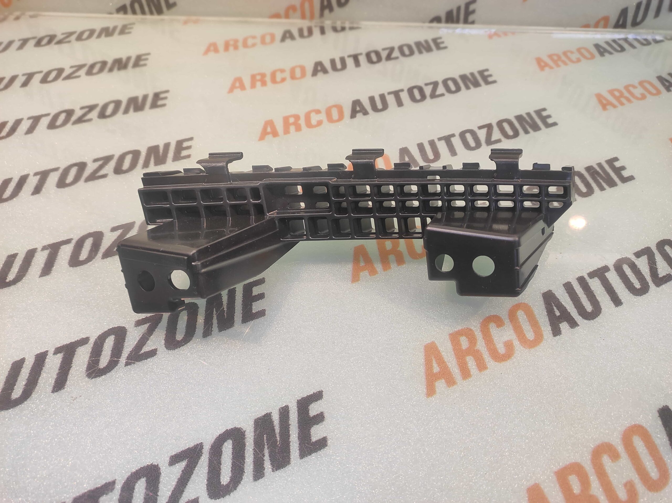 HEAD LIGHT BRACKET BREZZA LEFT MGP 71734M82P00