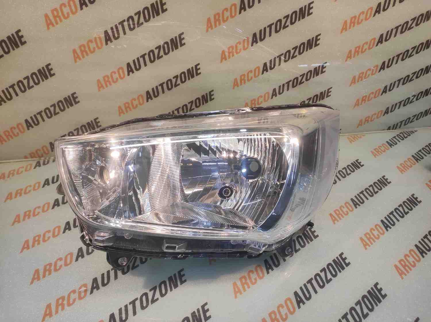 LIGHTING HEAD LIGHT ALTO K10 T2 LEFT WITHOUT MOTOR LUMAX 028HLAWKNL