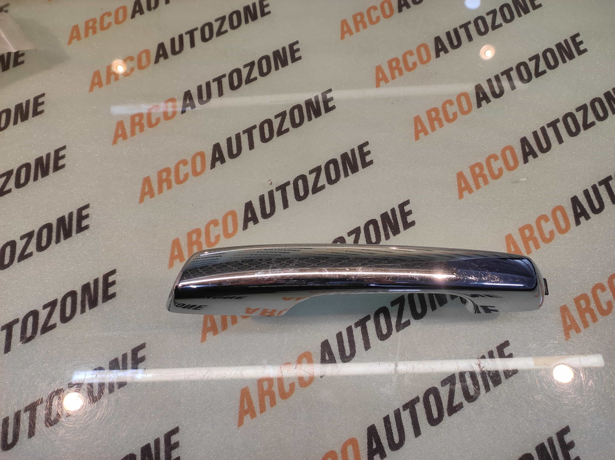OUTER HANDLE VENUE FRONT LEFT REAR LEFT CHROME 82651K3200