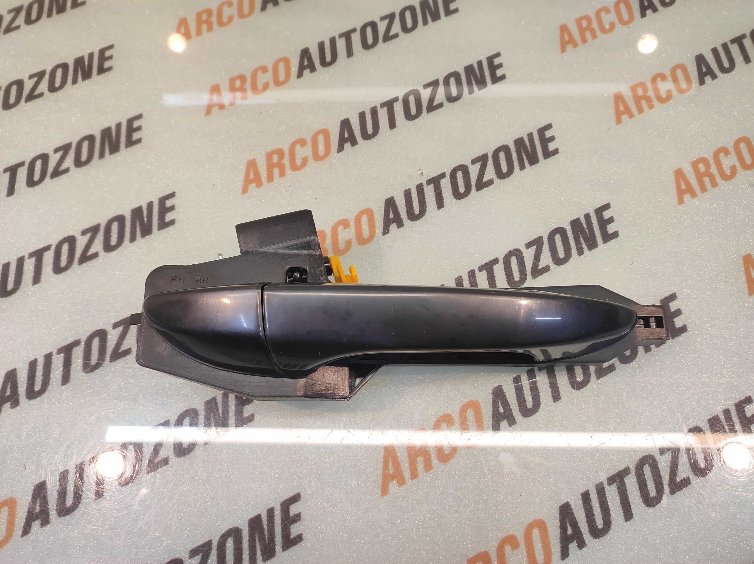OUTER HANDLE WITH BRACKET ELITE REAR RIGHT 9058