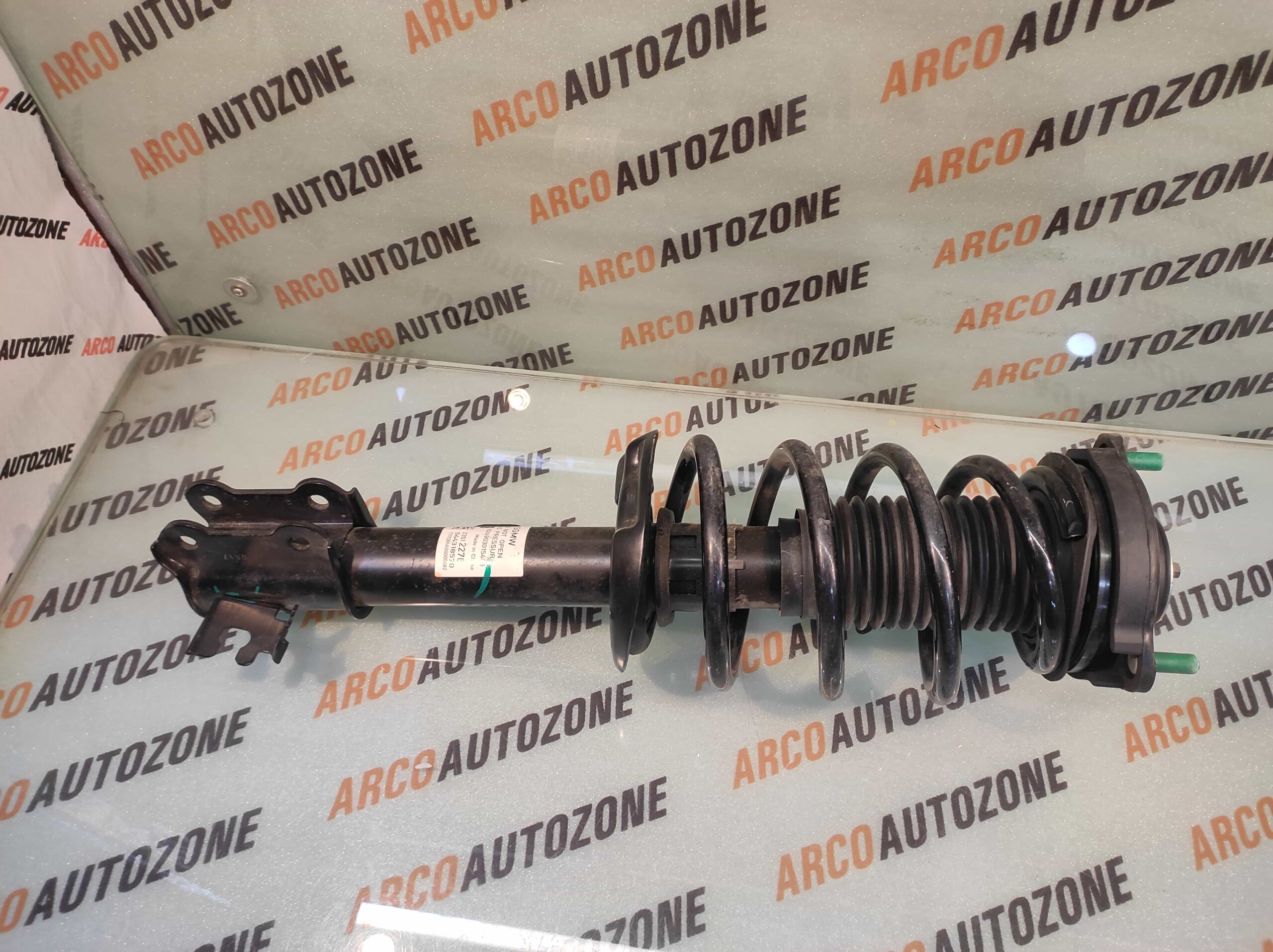 FRONT SHOCKER HECTOR LEFT FULL SGMB