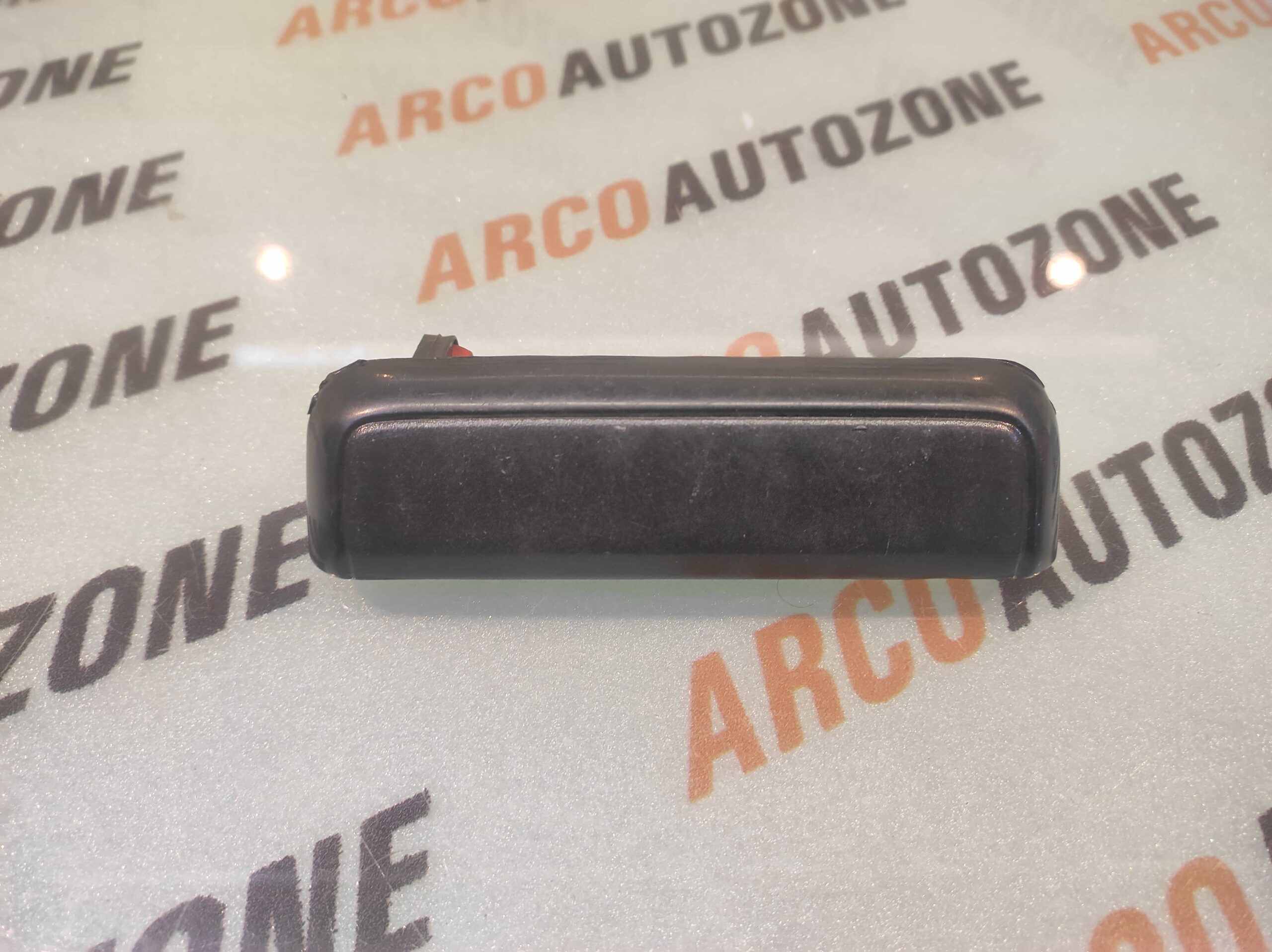 OUTER HANDLE CAR 800 RIGHT