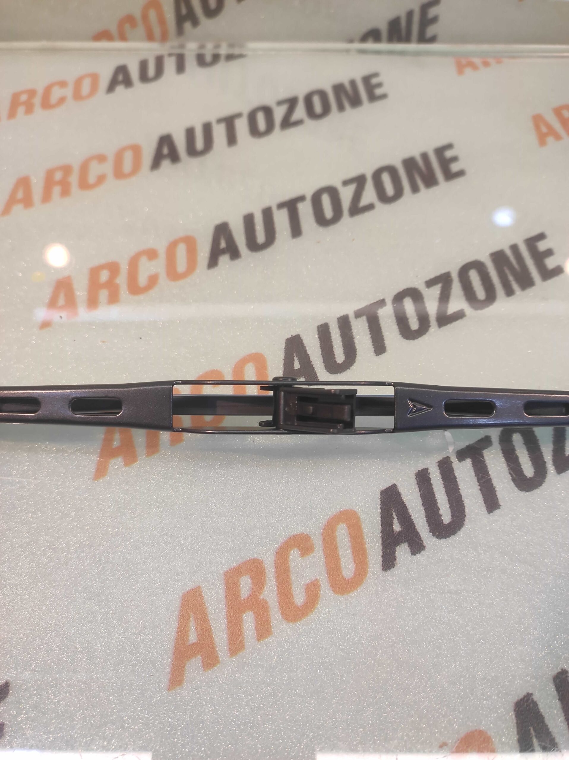 WIPER BLADE 12 METAL ARCO AUTO ZONE 618