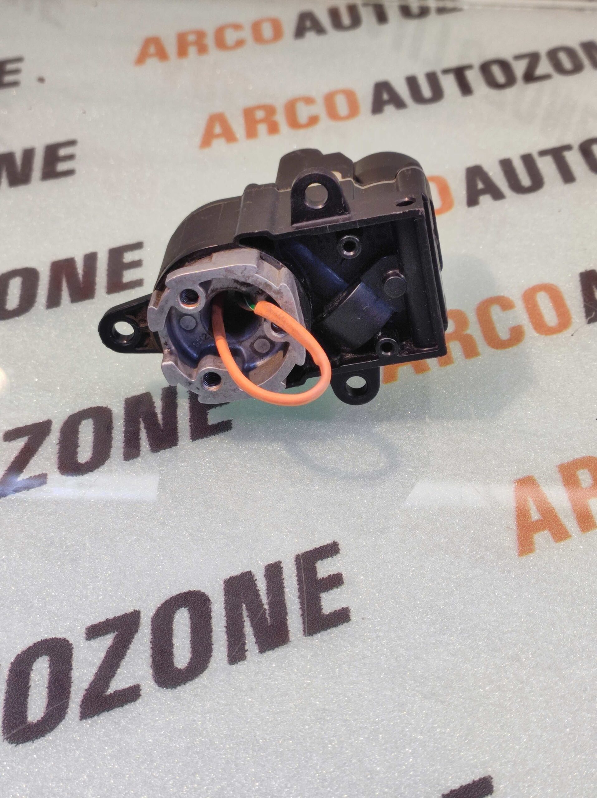 ORVM AUTO FOLD MOTOR ELITE VERNA 2012 RIGHT
