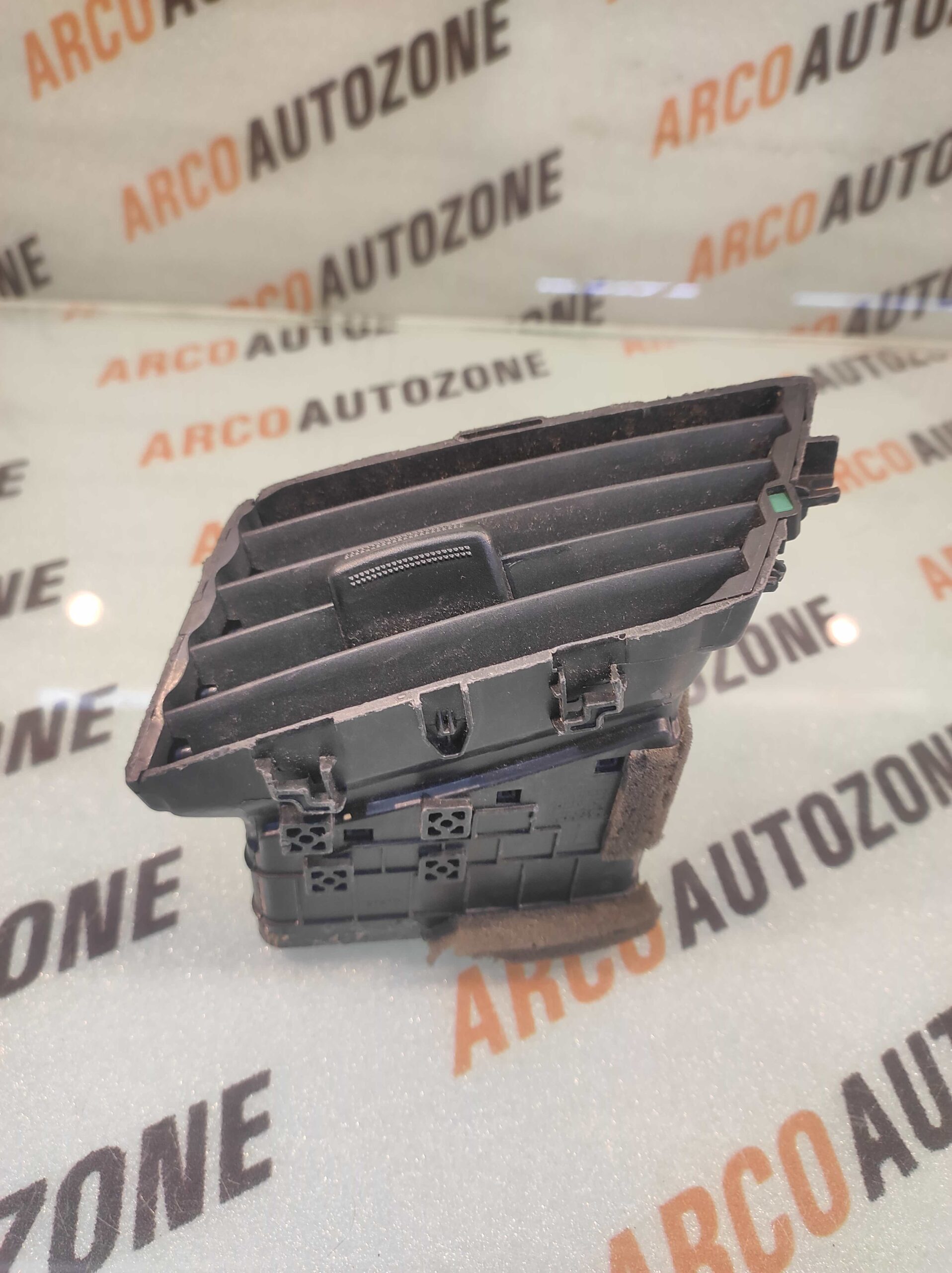 AC VENT CENTER LEFT CRETA T1 T2 HYU 97410A0900PGB