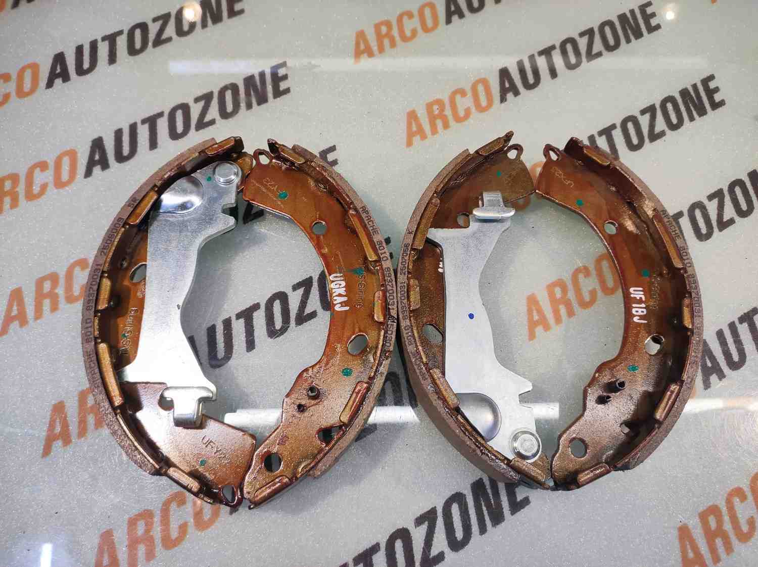 REAR BRAKE SHOE ZEST BOLT TVS26950339