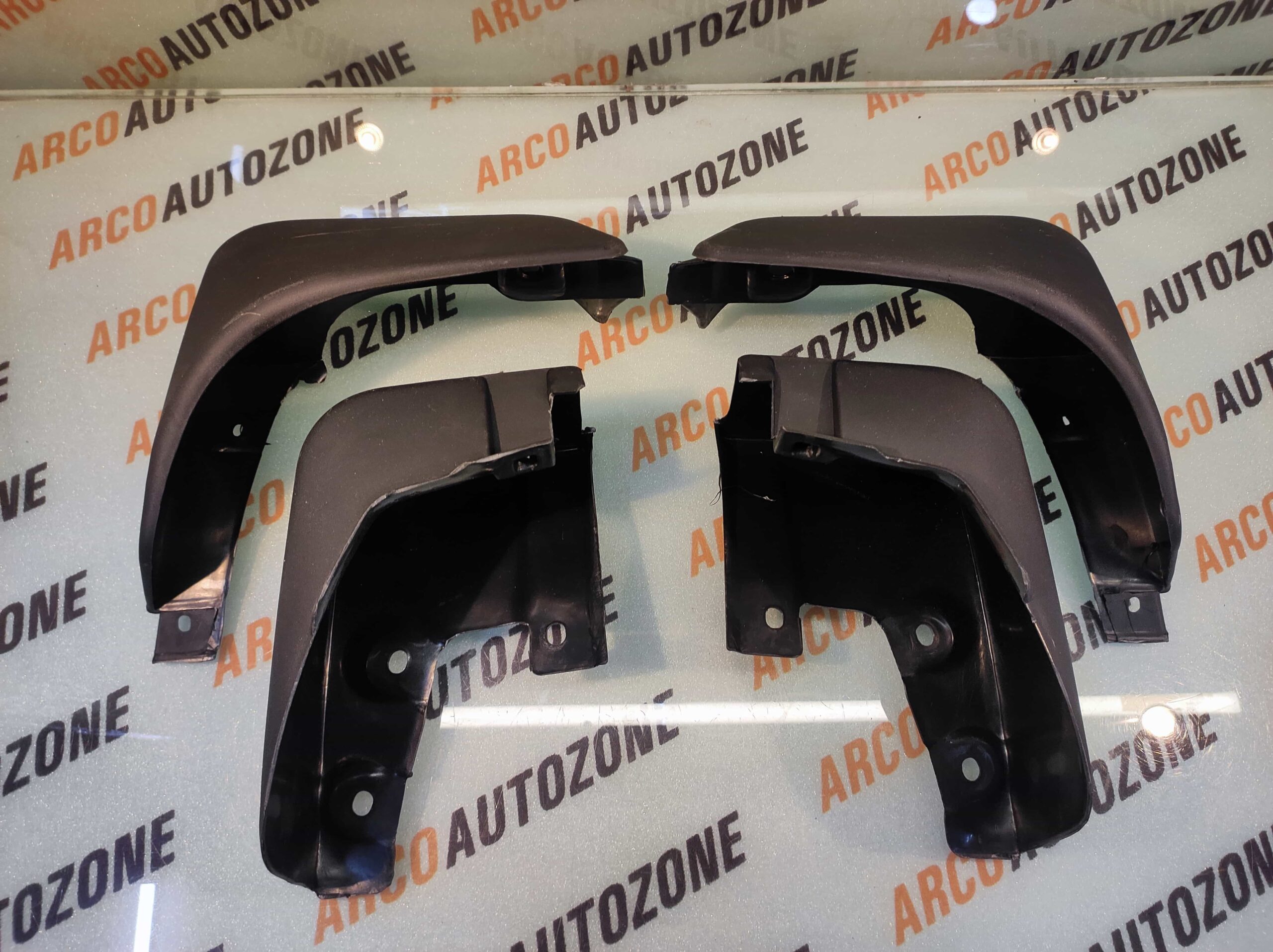 MUD FLAP ALTO 800 ACC MSD002117