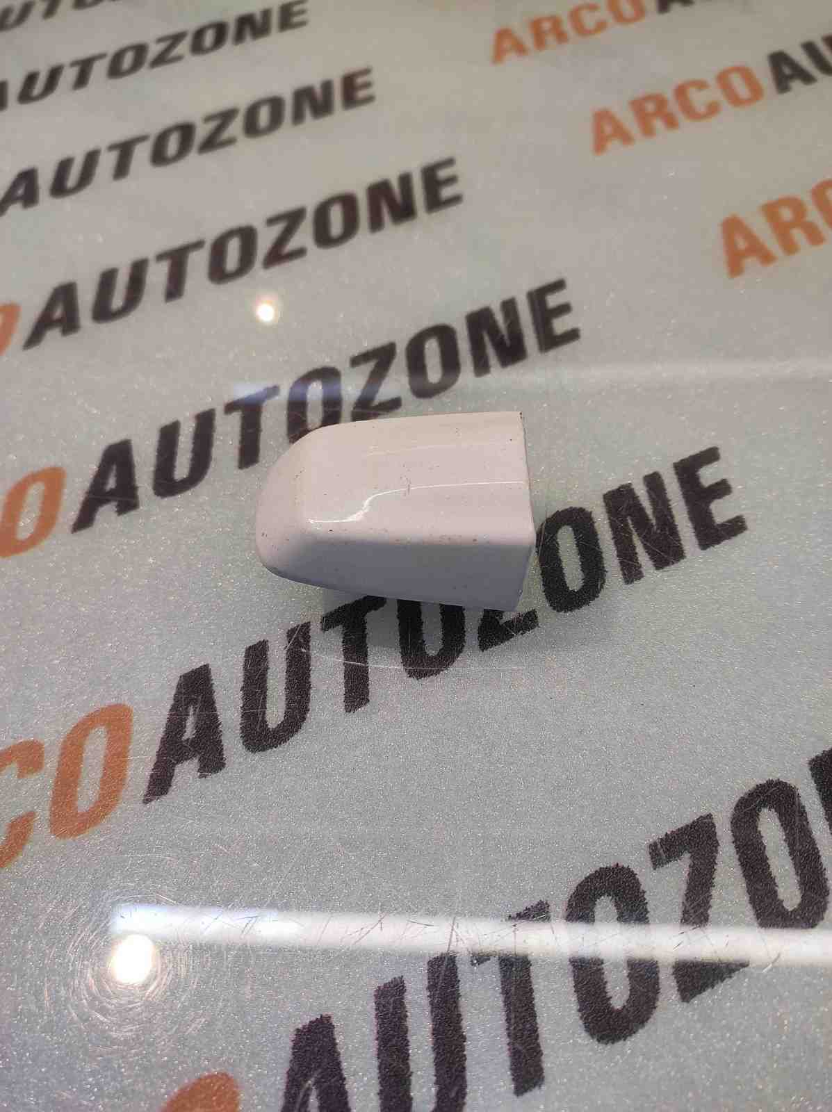 OUTER HANDLE CAP CIAZ BREZZA SCROSS FRONT LEFT WHITE