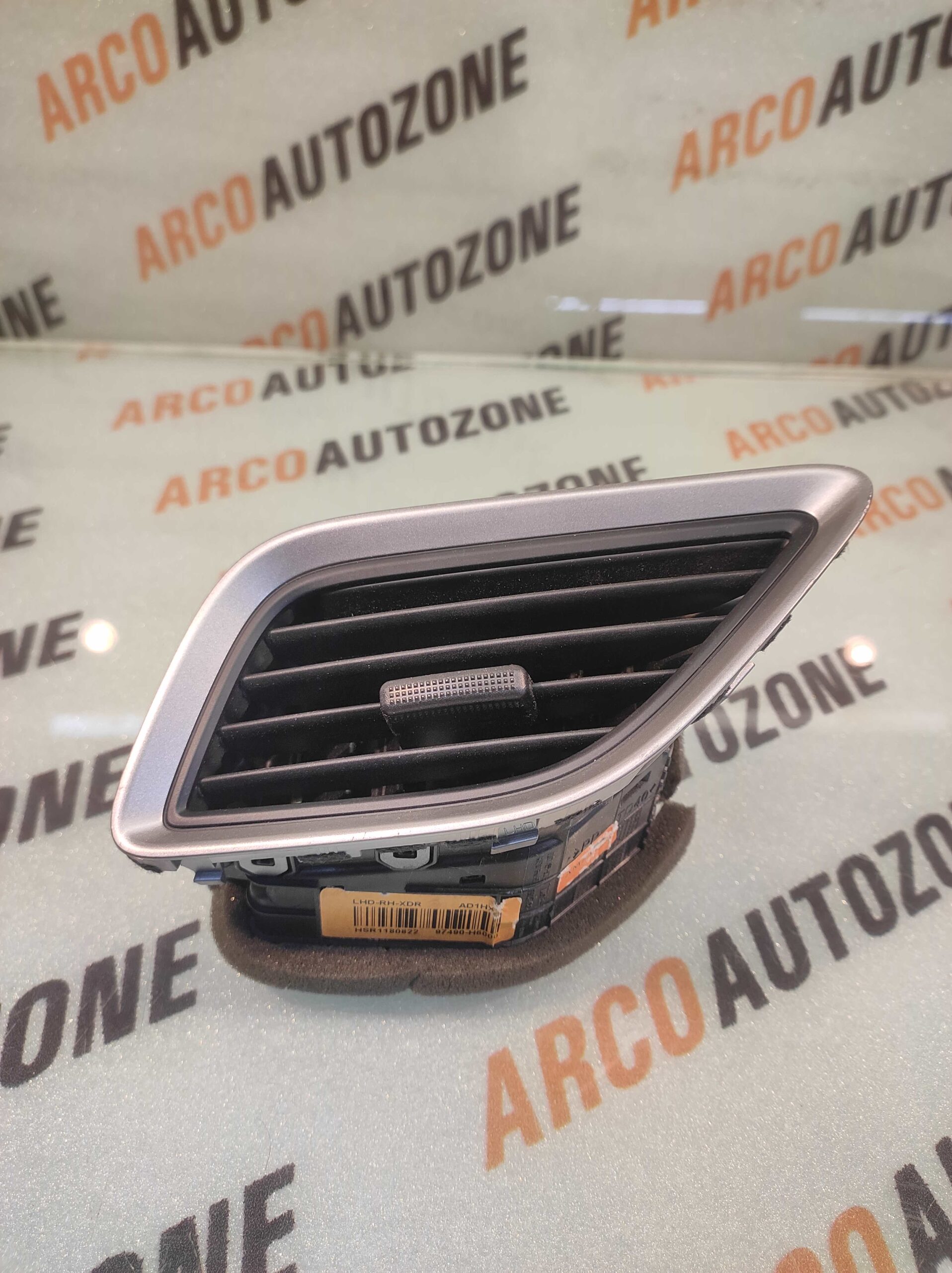AC VENT VERNA 18 RIGHT HYU 97490H6000 LOT