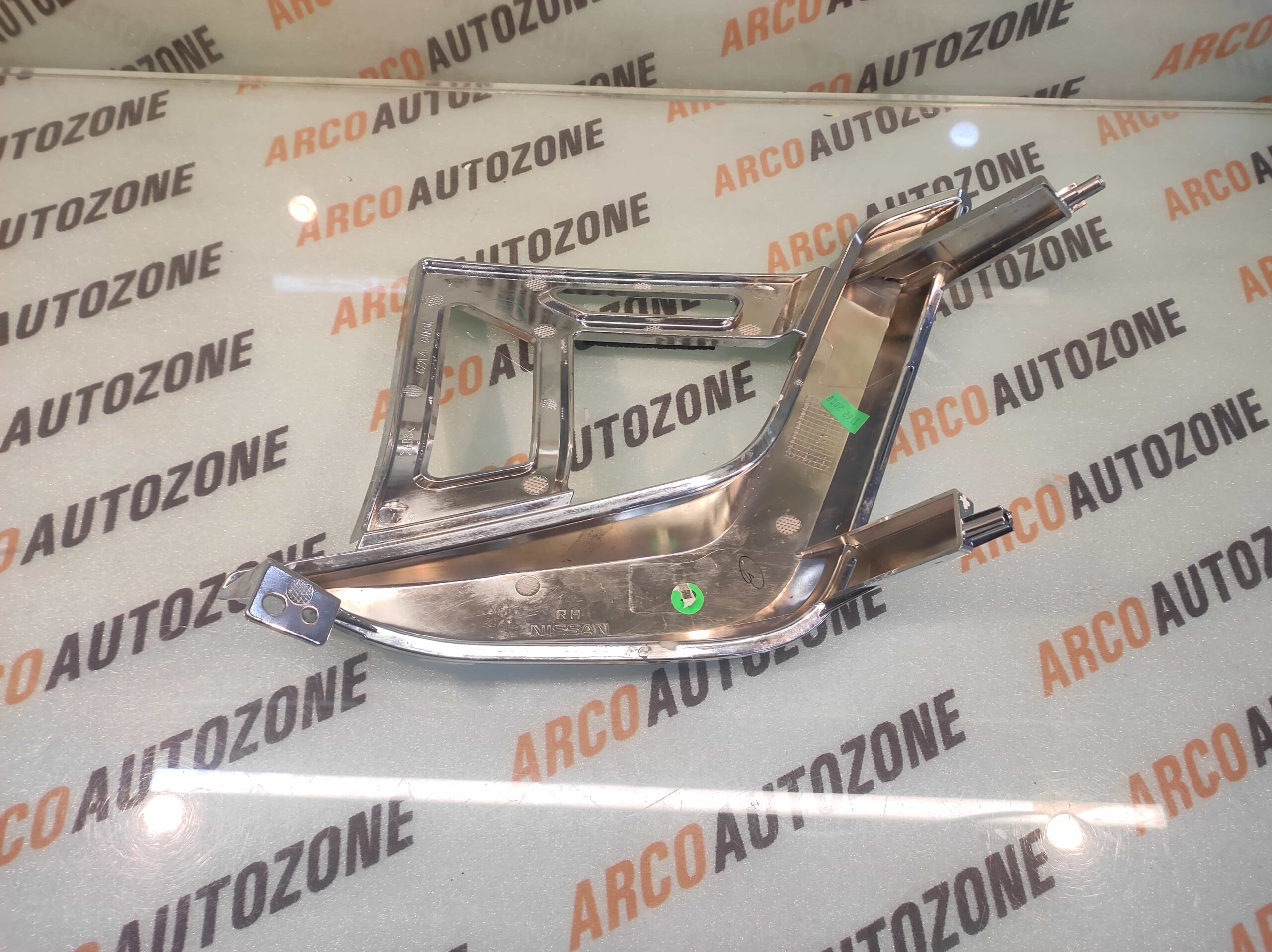 FOG LAMP COVER DRL CHROME TYPE MAGNITE RIGHT NISSAN 622E46VA0A