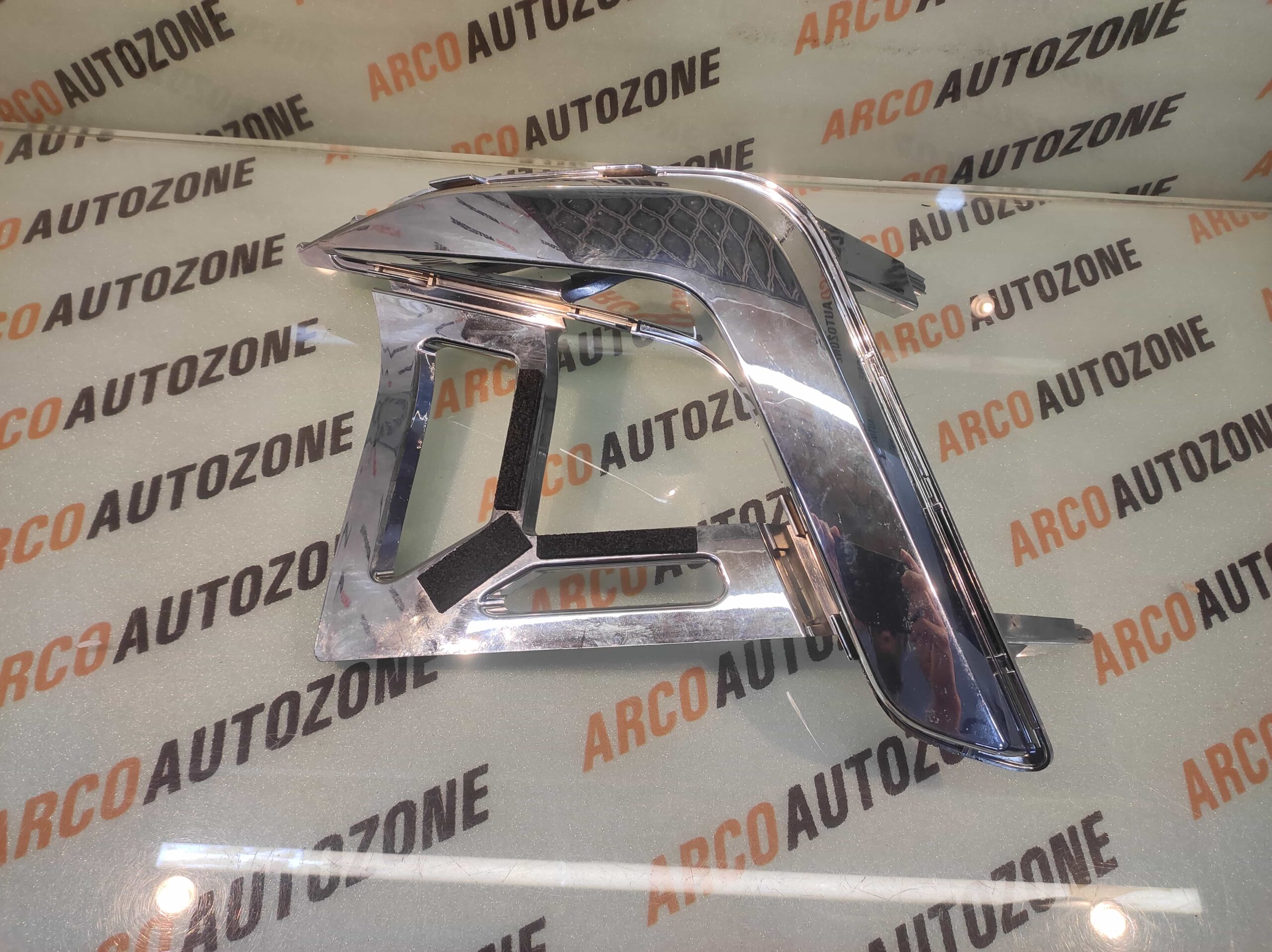 FOG LAMP COVER DRL CHROME TYPE MAGNITE RIGHT NISSAN 622E46VA0A