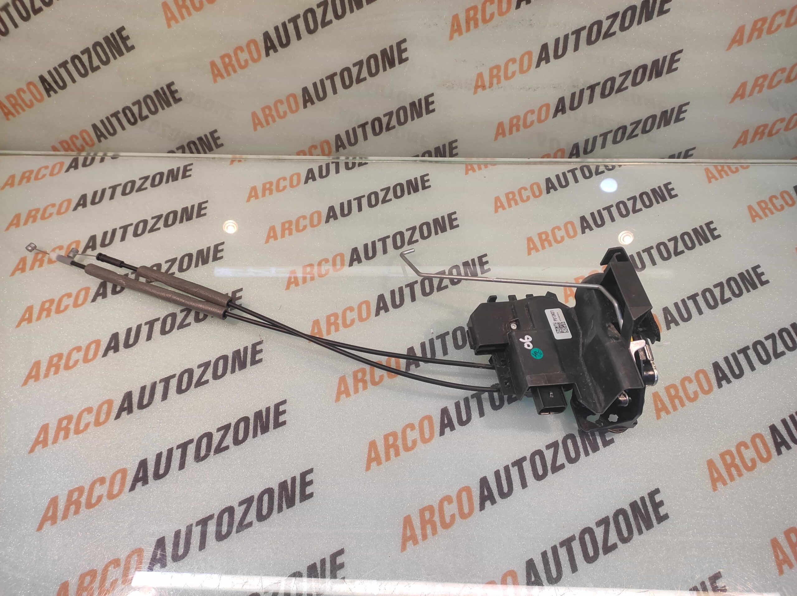 DOOR LATCH CARENS FRONT LEFT KIA 81310DY010