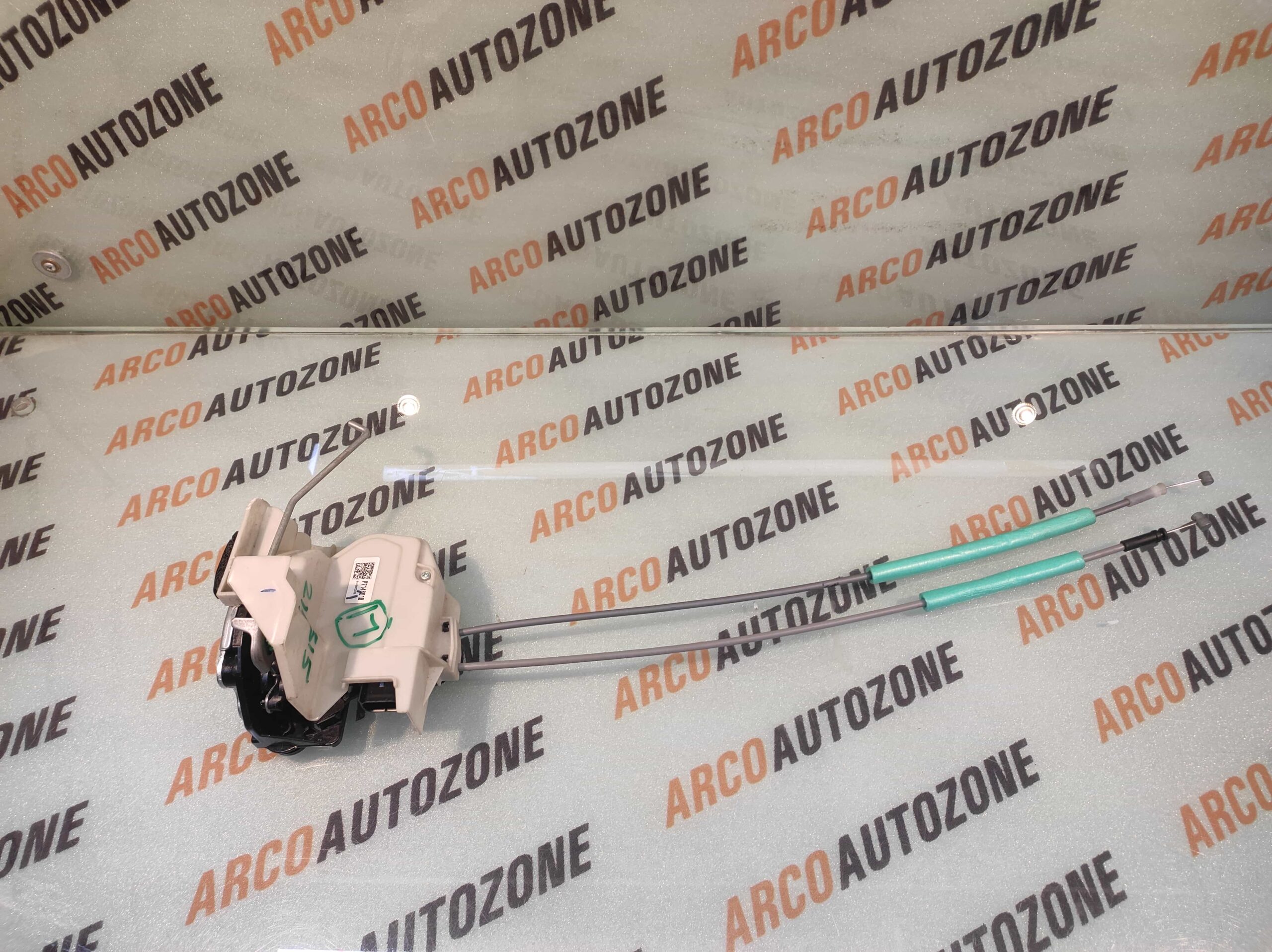 DOOR LATCH SONET REAR RIGHT KIA 81420CC010