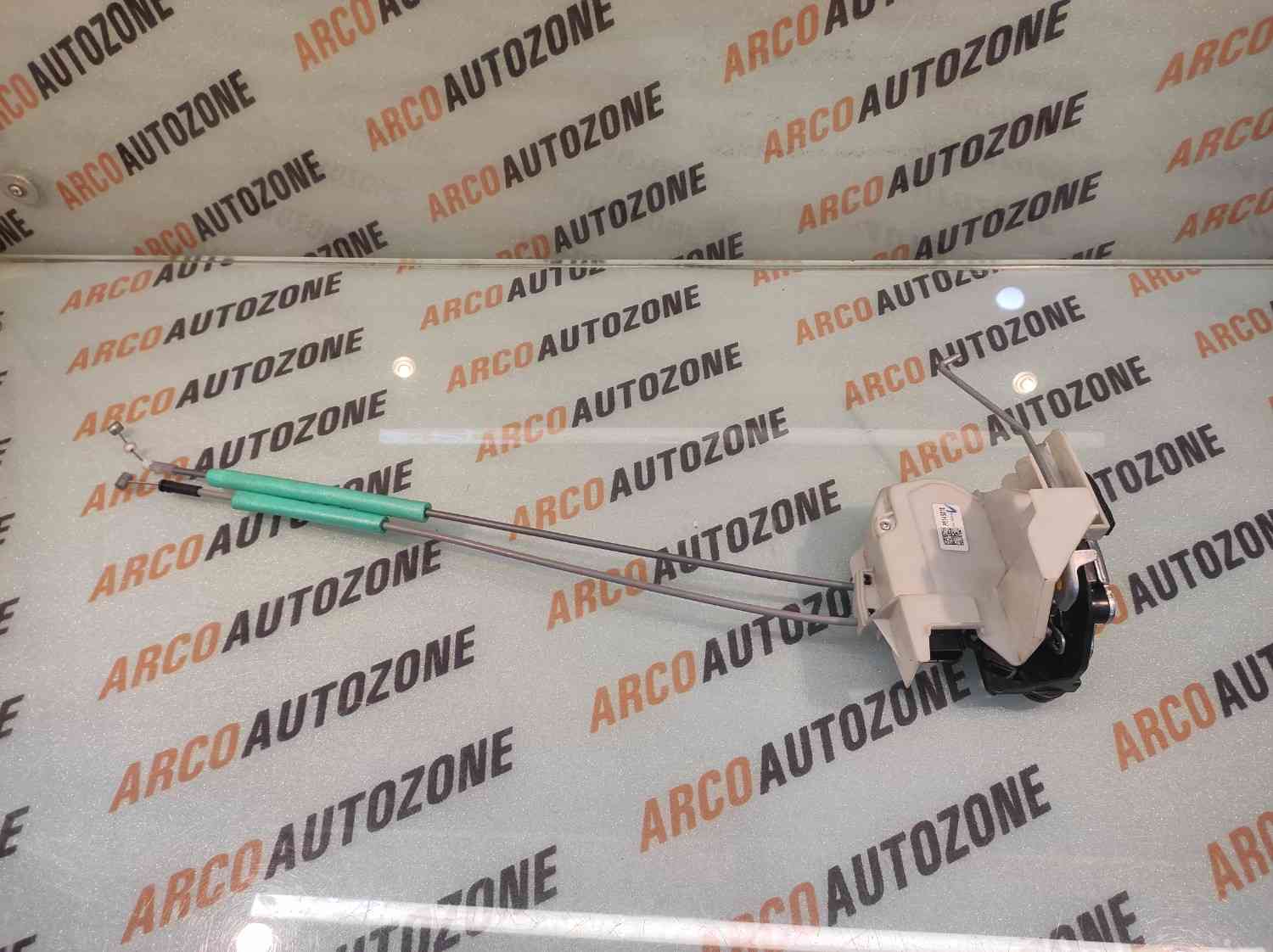 DOOR LATCH SONET REAR LEFT KIA 81410CC010