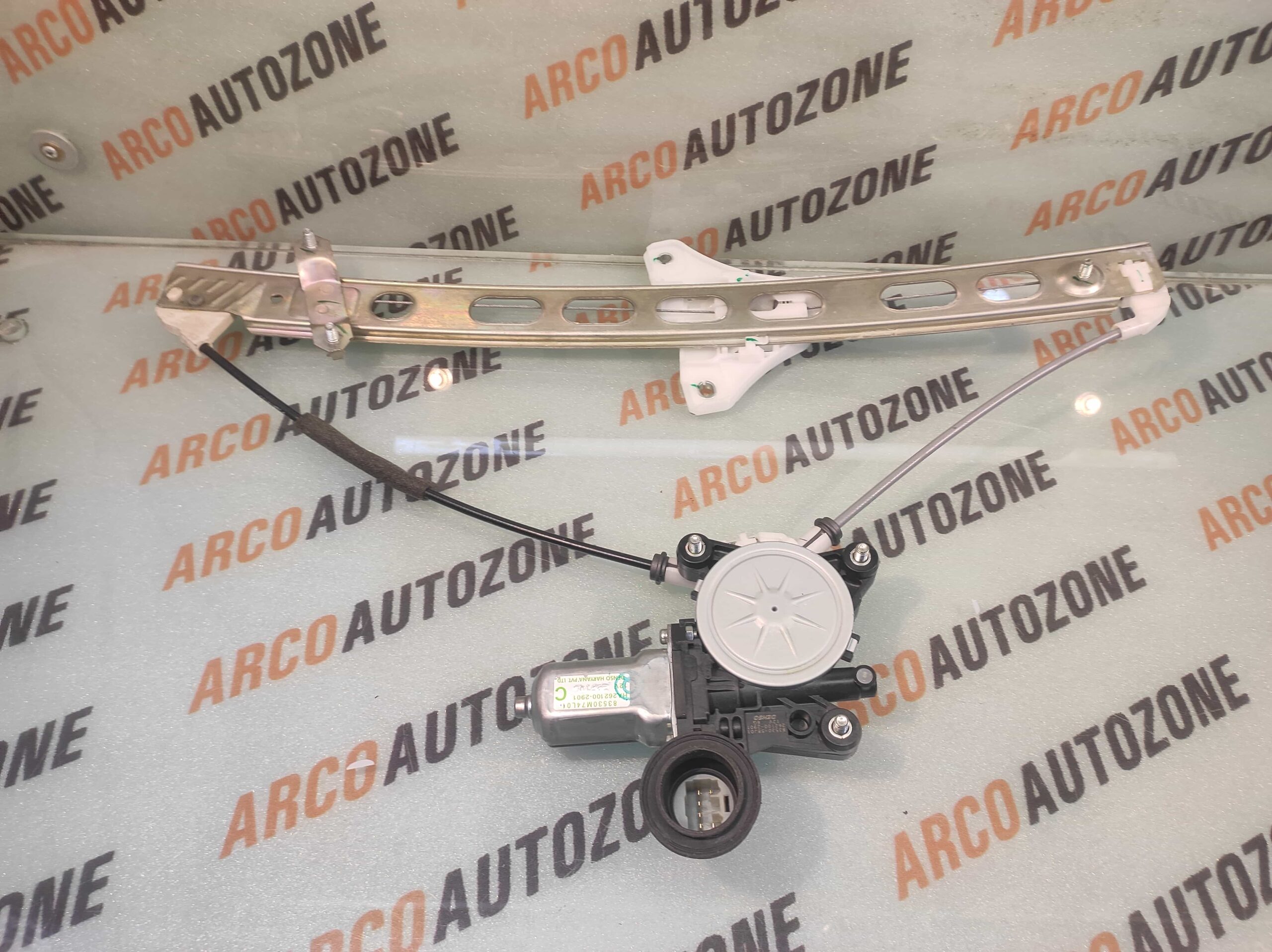 GLASS MACHINE SWIFT 2012 FRONT RIGHT 83401M74L12