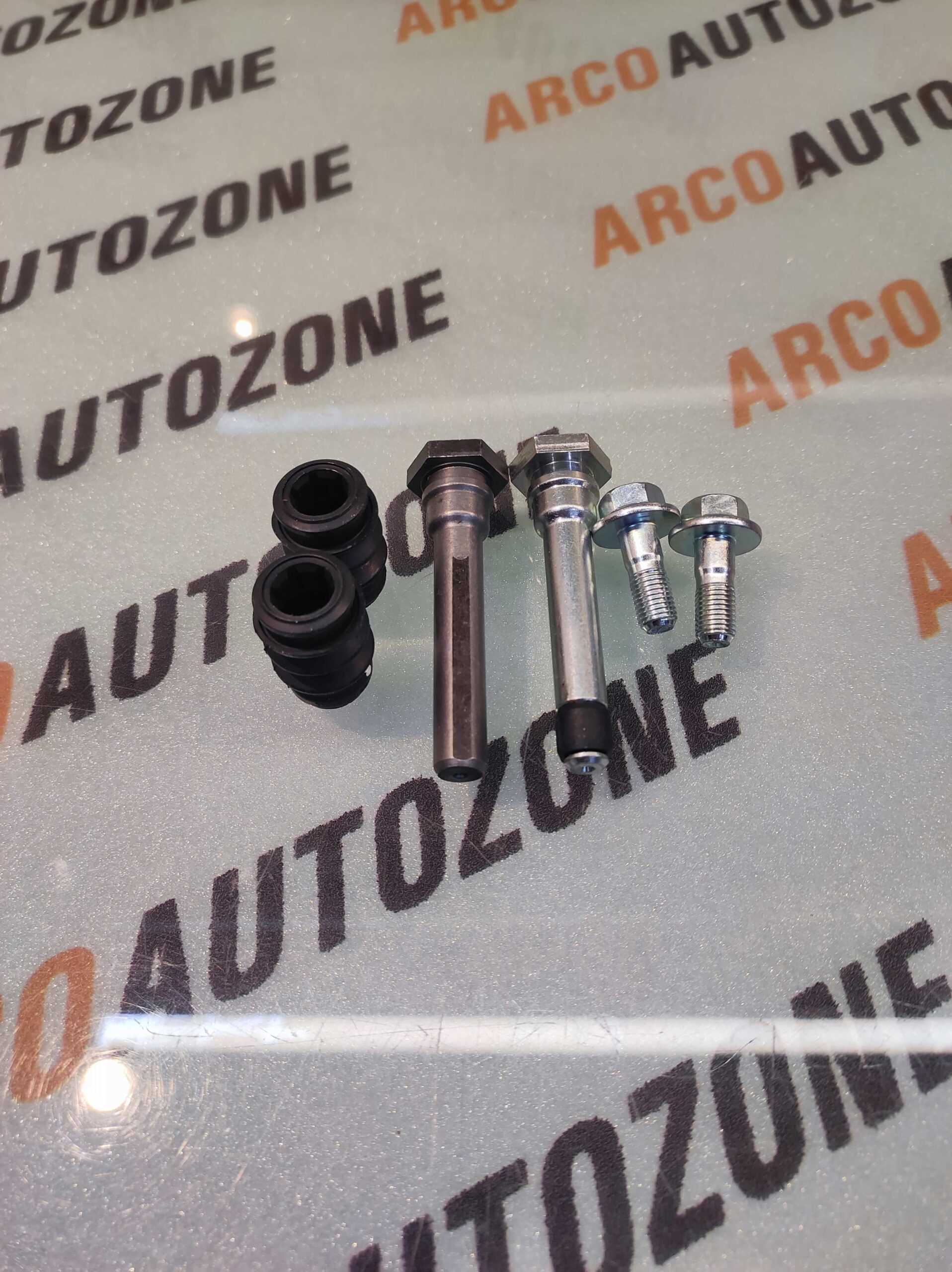 CALIPER PIN ERTIGA KIT MGP 55850M60M00