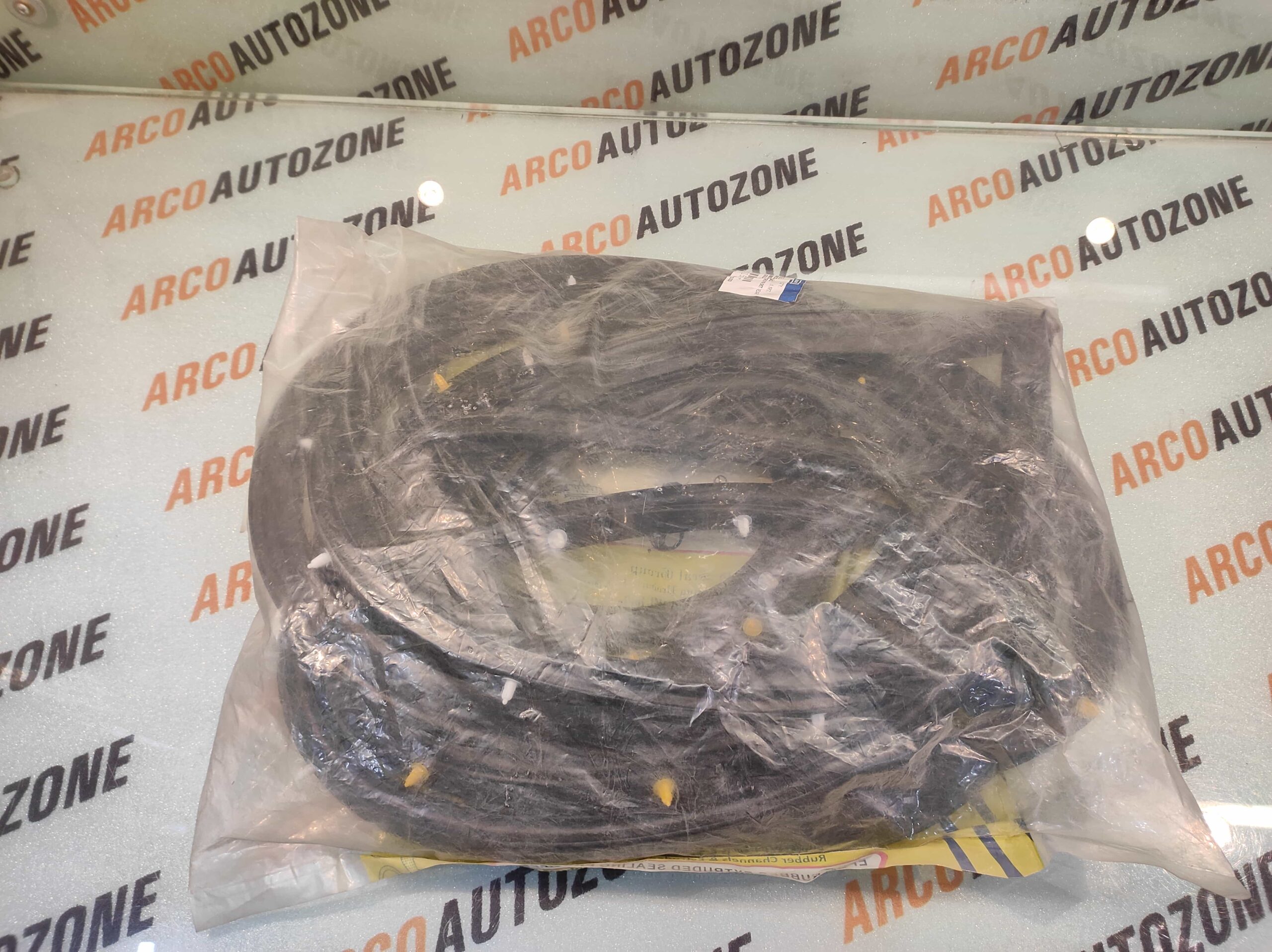 DOOR RUBBER SANTRO FRONT SET GOLD SEAL