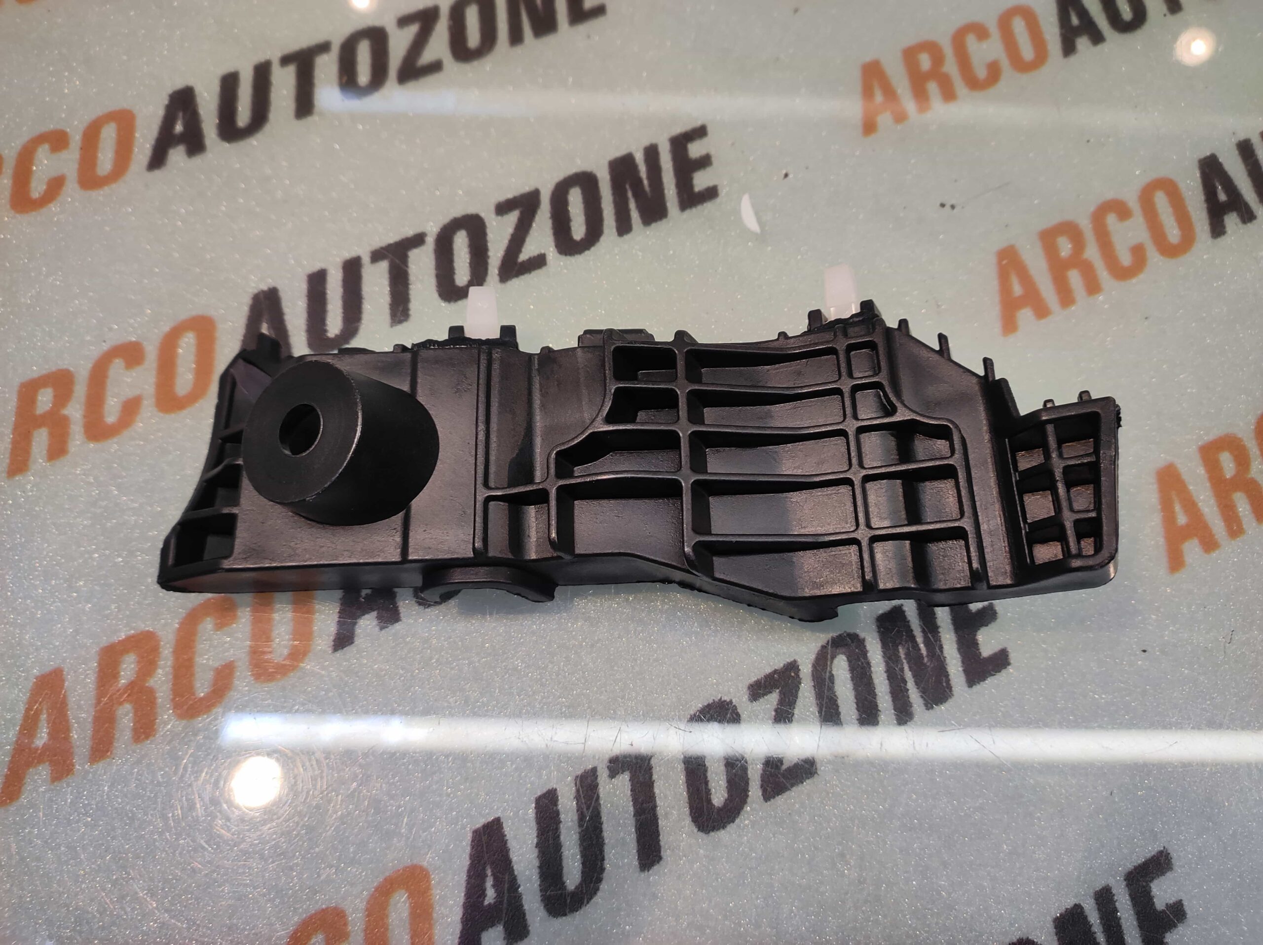 FRONT BUMPER BRACKET CRETA T1 RIGHT HYU 86514A0000