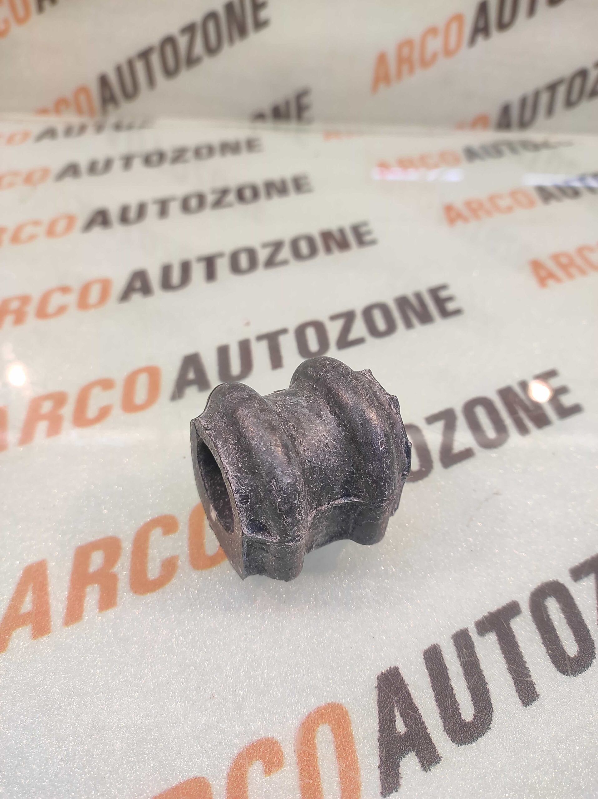BALANCE ROD BUSH EON HYU CUT 548134N000