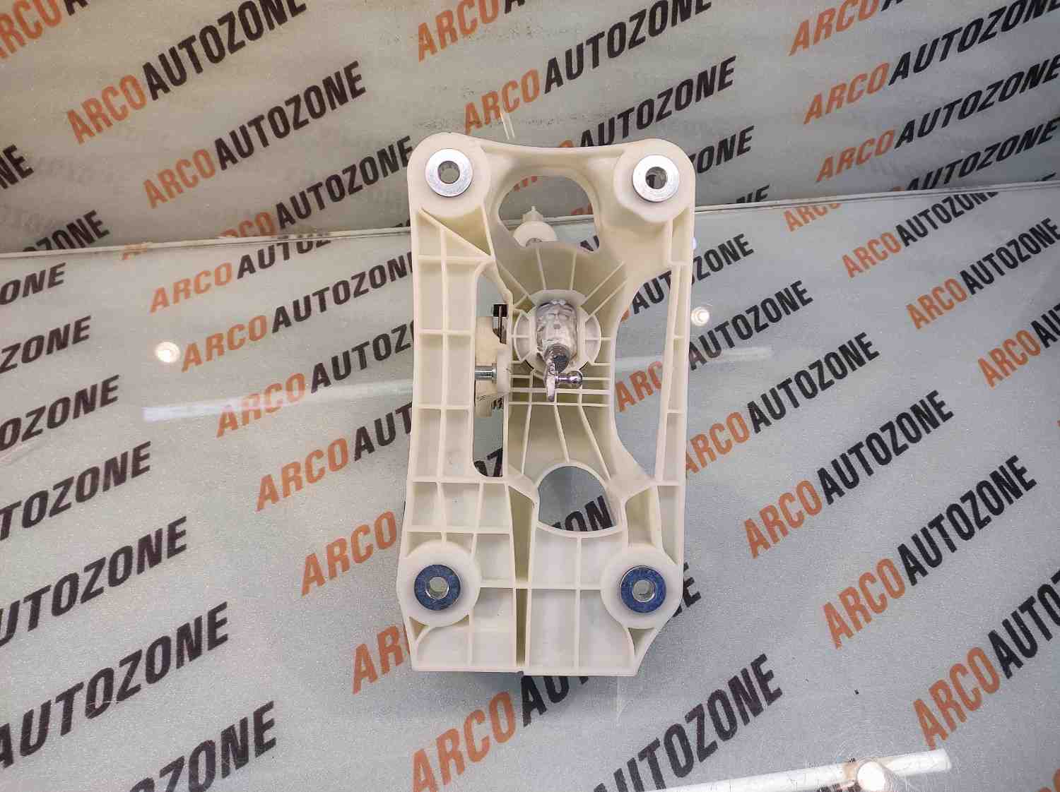 GEAR LEVER ASSY SWIFT T1 ERTIGA MGP 28100M74L22
