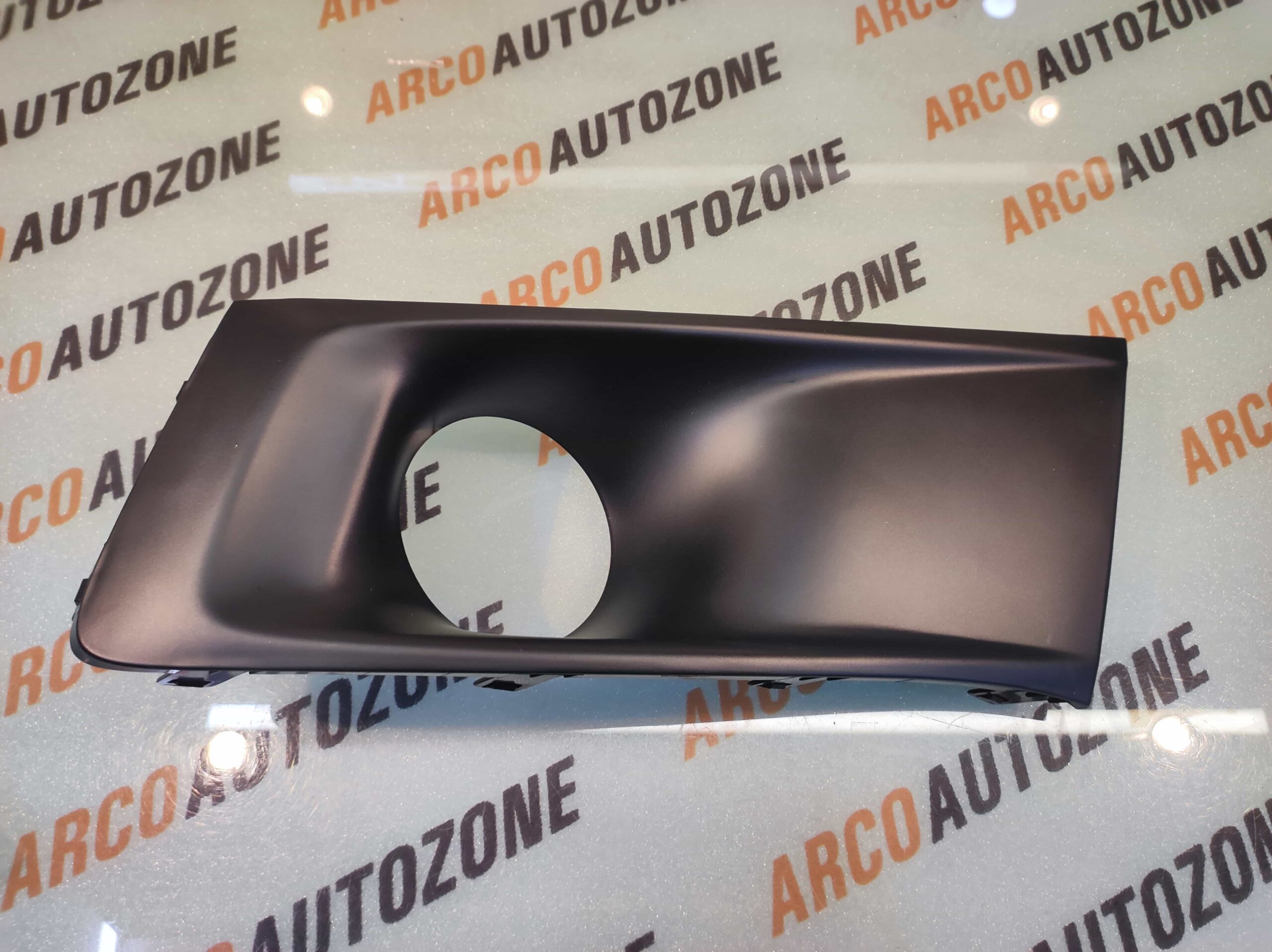 FOG LAMP COVER BREZZA T1 RIGHT HOLE MGP 71751M82P105PK