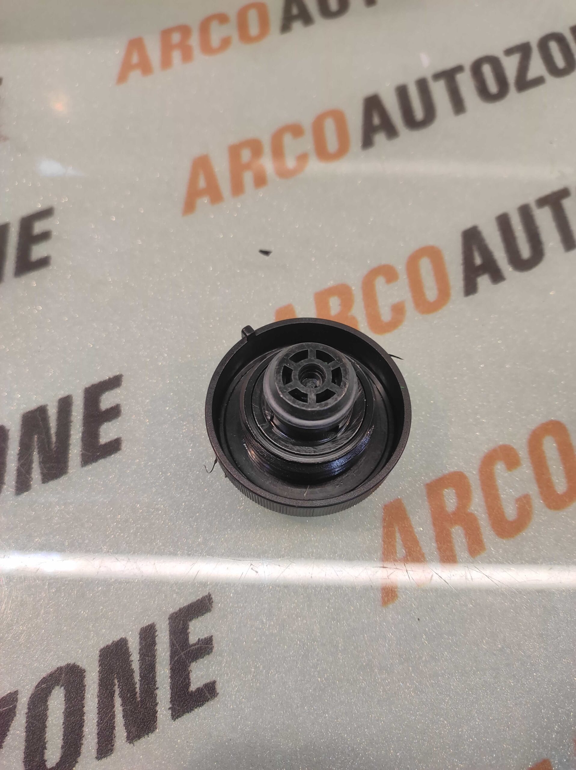 COOLENT CAP SWIFT ETIOS INNOVA IND 1792078R50