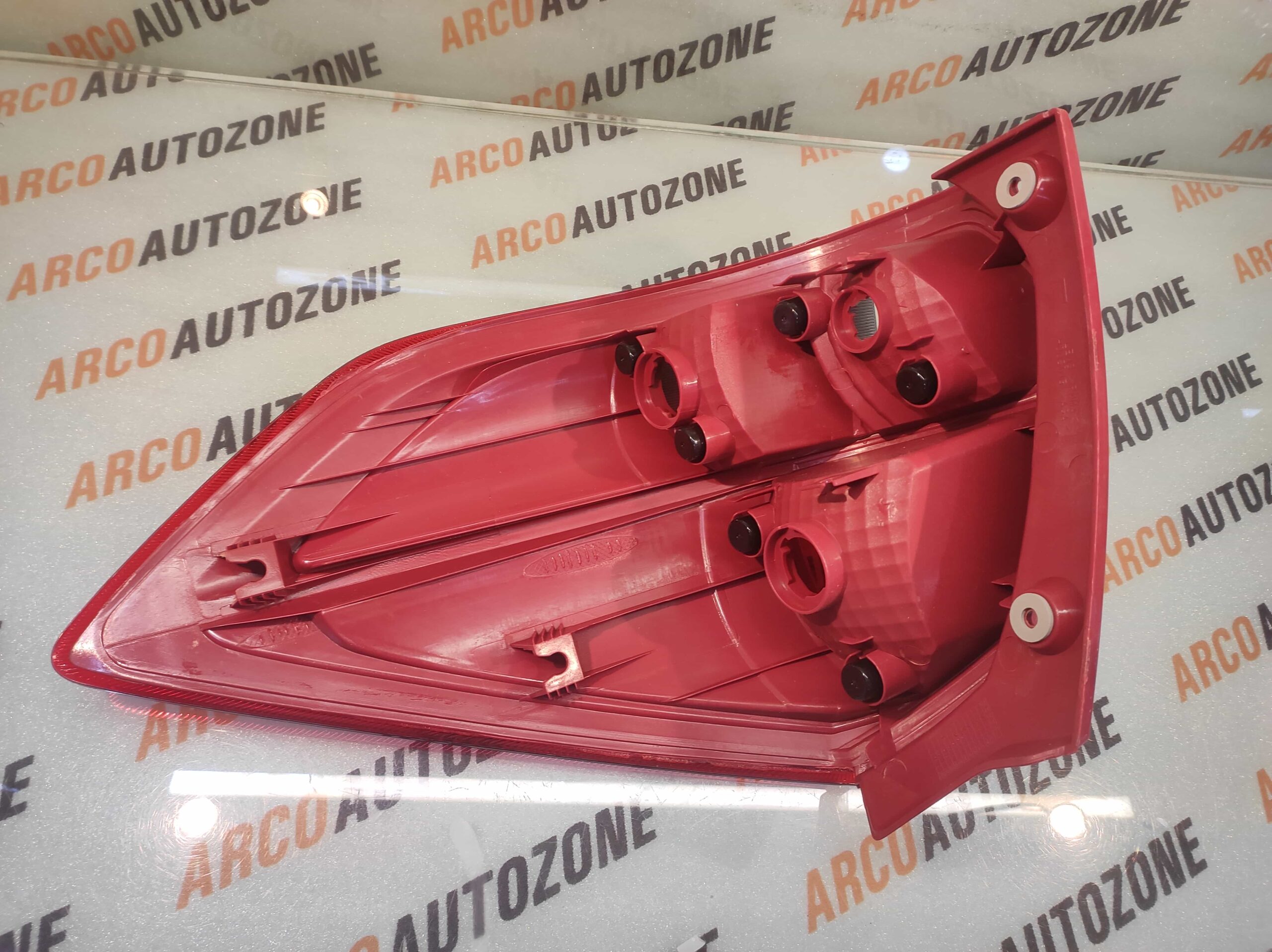 LIGHTING TAIL LIGHT ERTIGA T1 LEFT MGP 35750M60M00