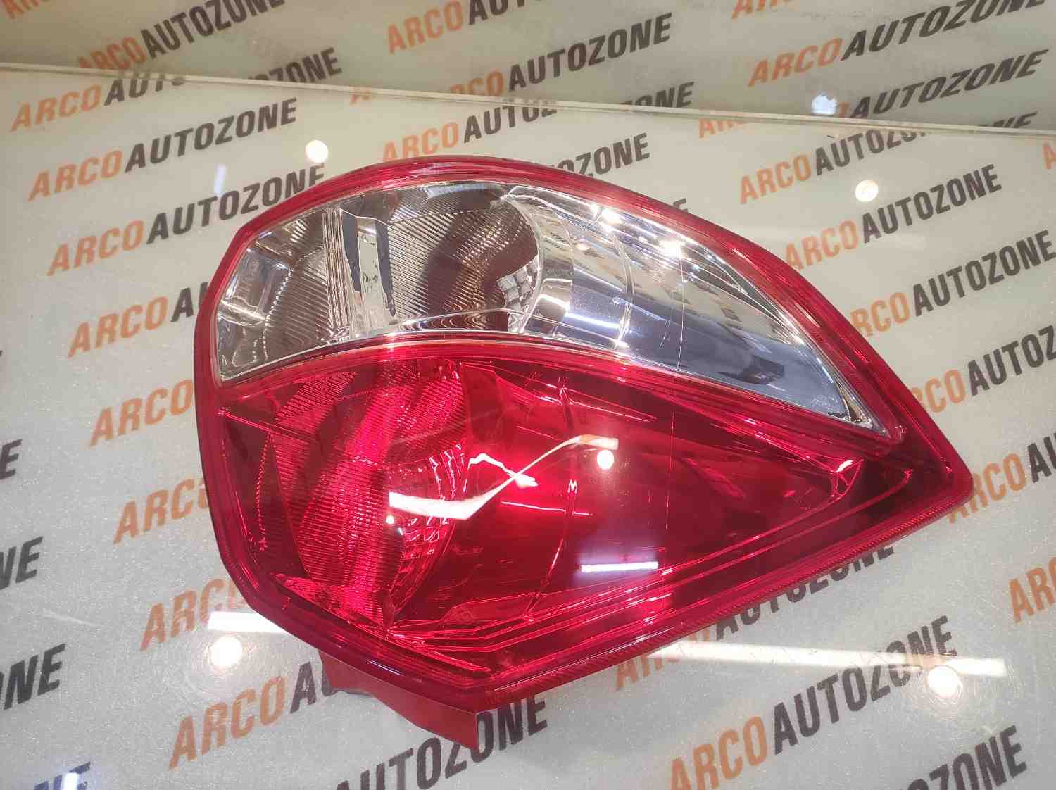 LIGHTING TAIL LIGHT ERTIGA T1 LEFT MGP 35750M60M00