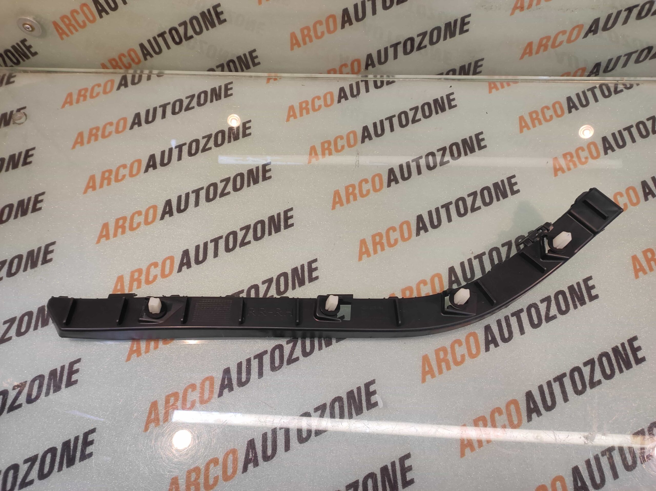 REAR BUMPER BRACKET VERNA 12 RIGHT HYU 866141V000