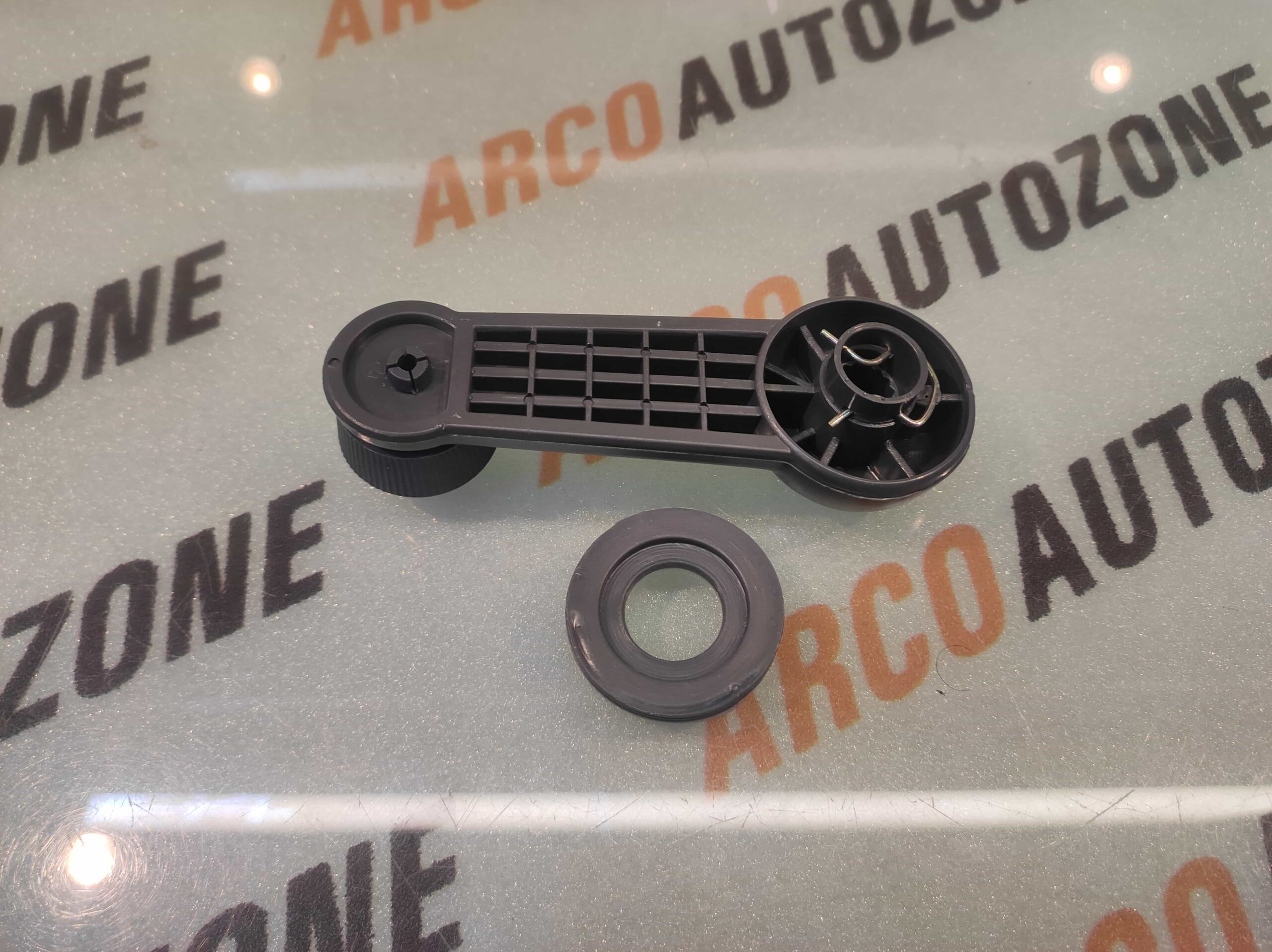 RG HANDLE ALTO WAGONR ACC MSDALOWERH